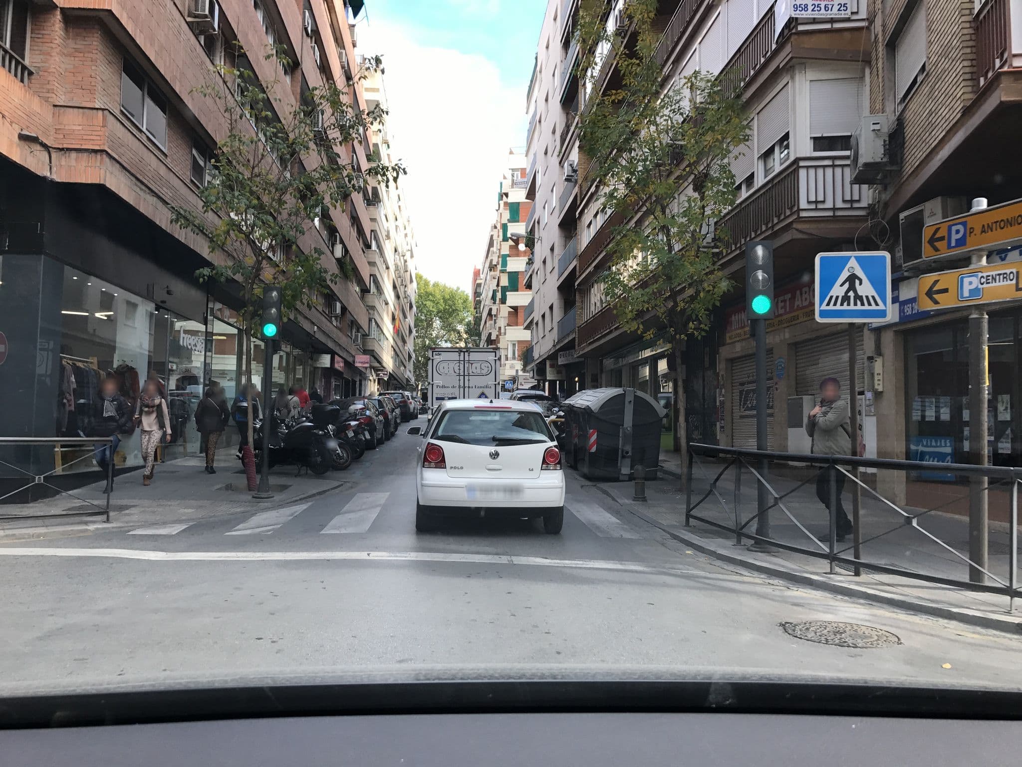 Street view near Casa de Huéspedes Patagonia, Granada — © rainerup (CC BY-SA · Mapillary)