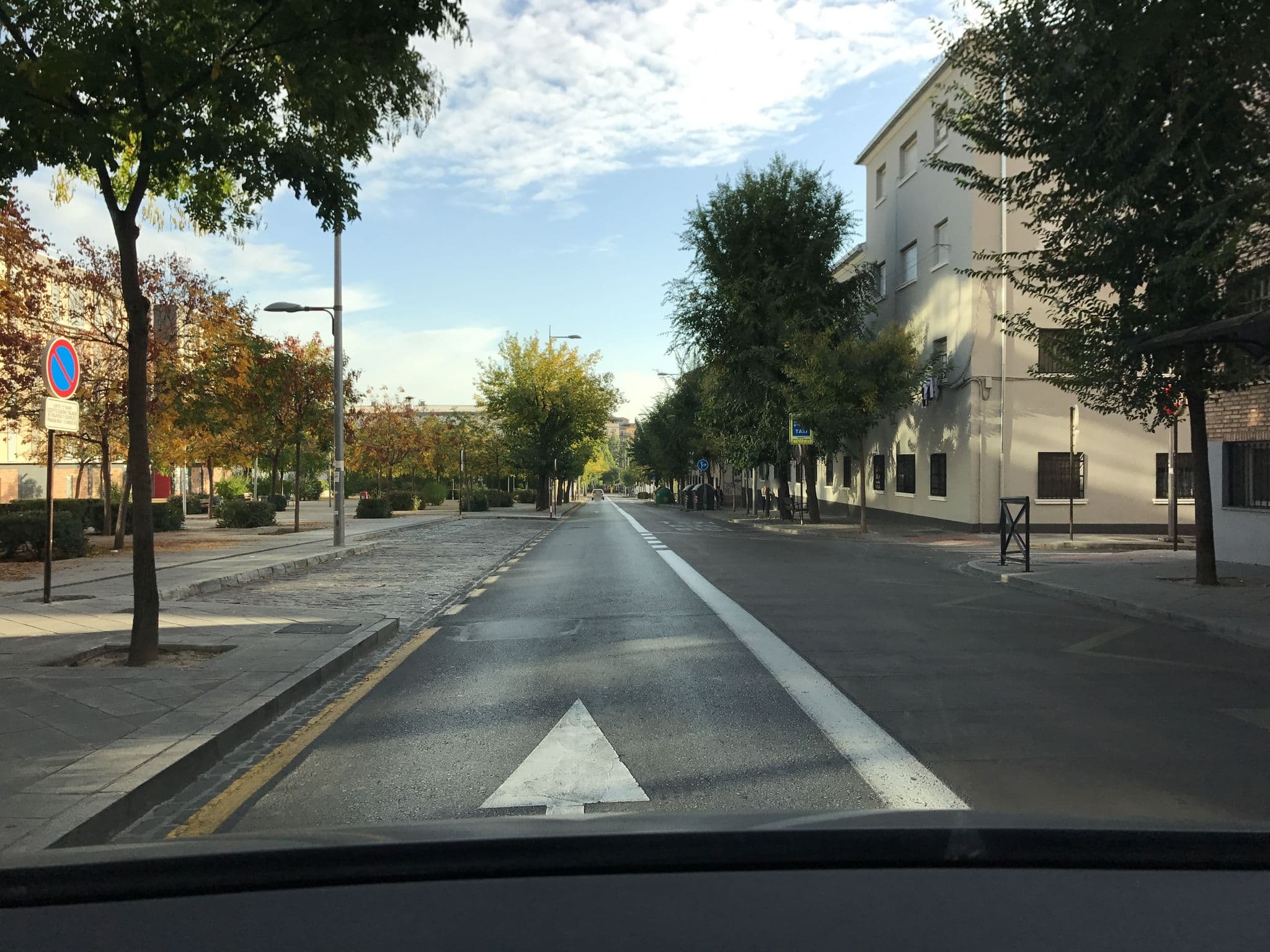 Street view near M.A Puerta de los Aljibes Hotel Granada, Granada — © rainerup (CC BY-SA · Mapillary)