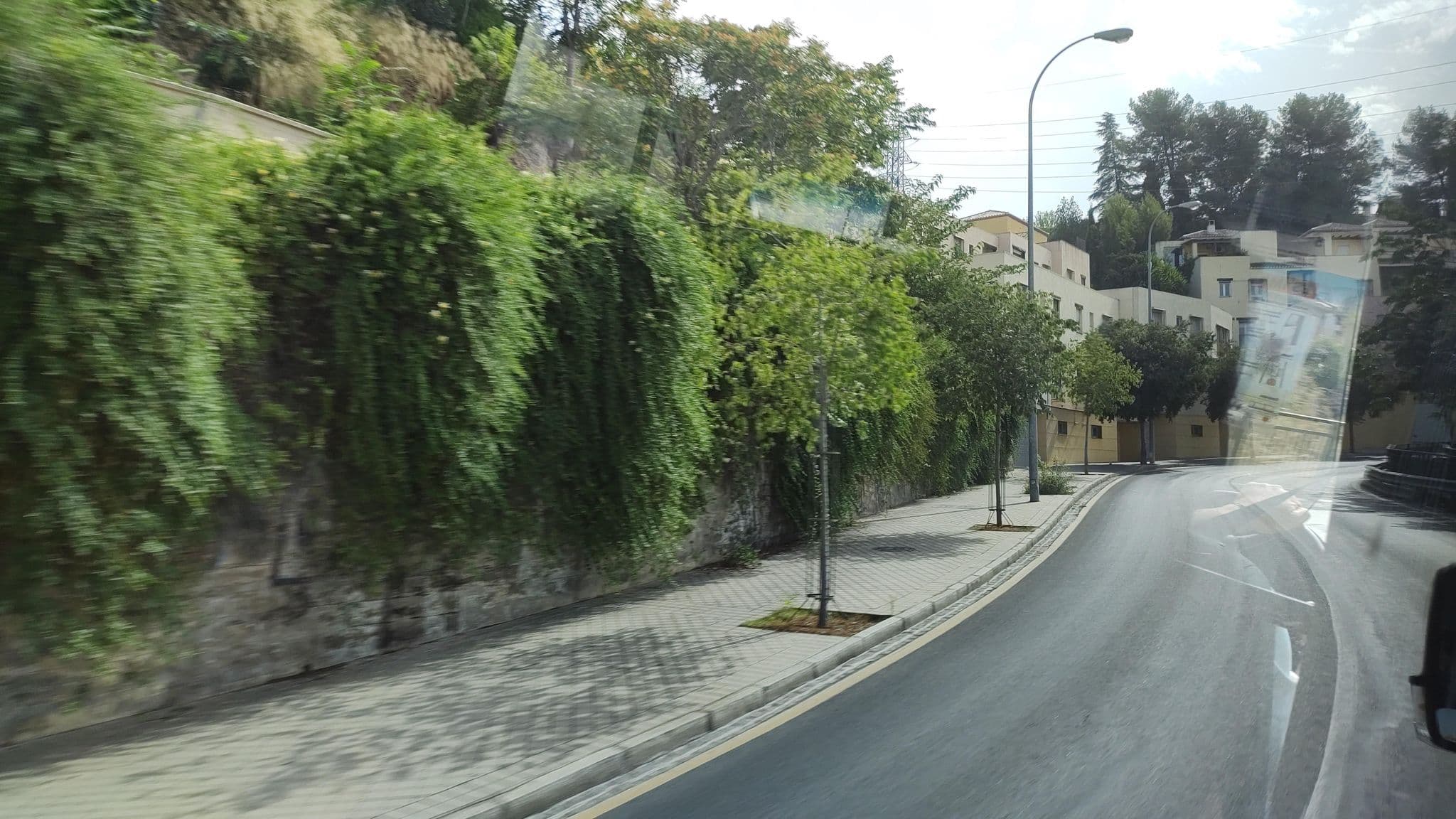 Street view near Grenada Dream, Granada — © rsandu (CC BY-SA · Mapillary)