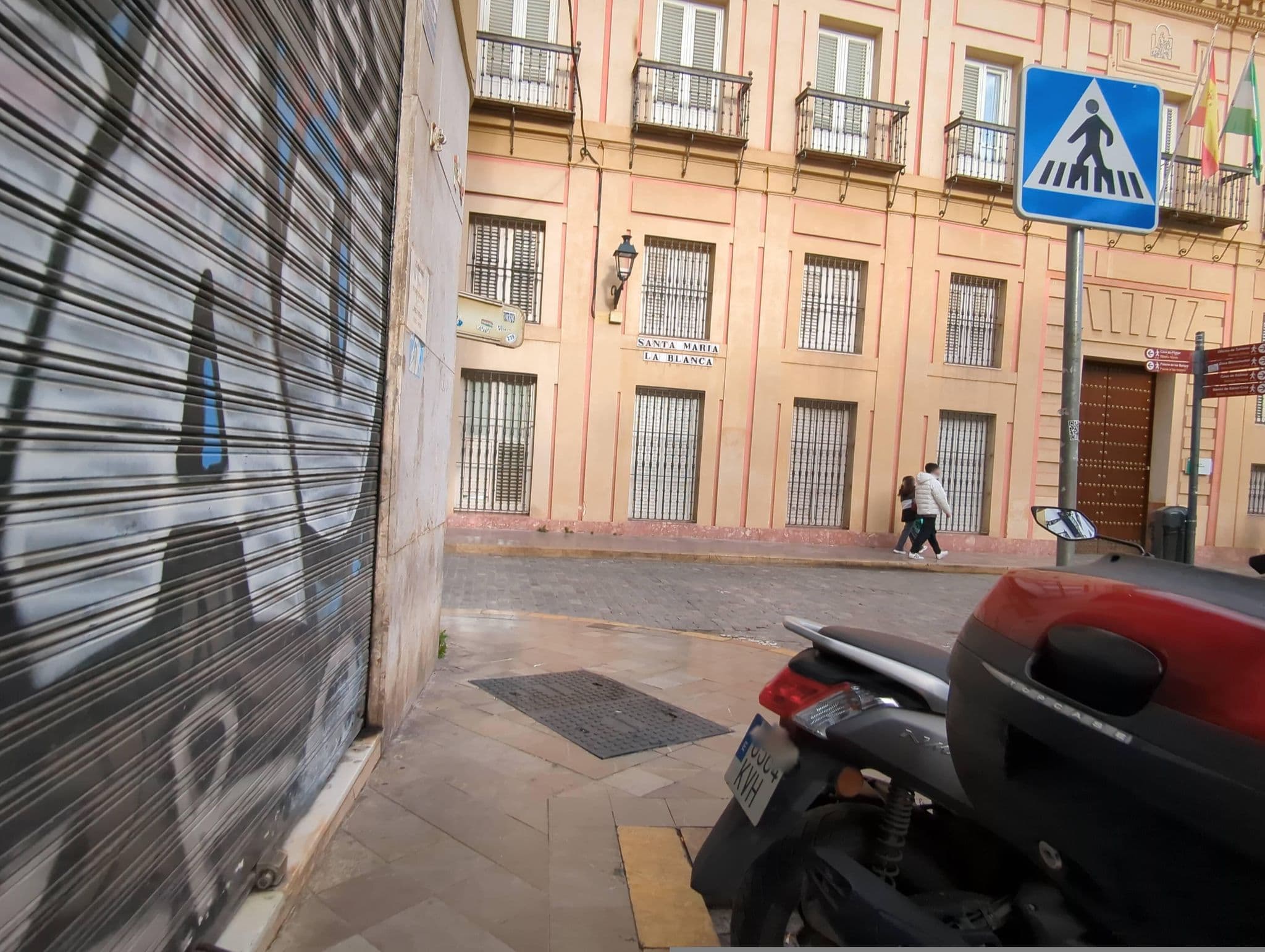 Street view near Room702 Hotel De Juderia, Sevilla — © miguel_andrade (CC BY-SA · Mapillary)
