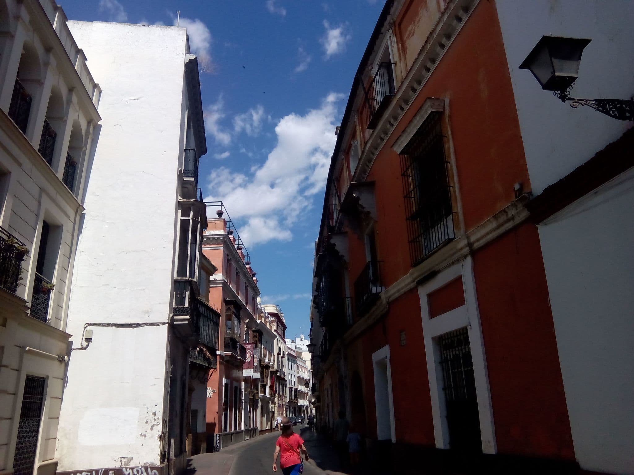 Street view near Sleepin Sevilla, Sevilla — © anarey (CC BY-SA · Mapillary)