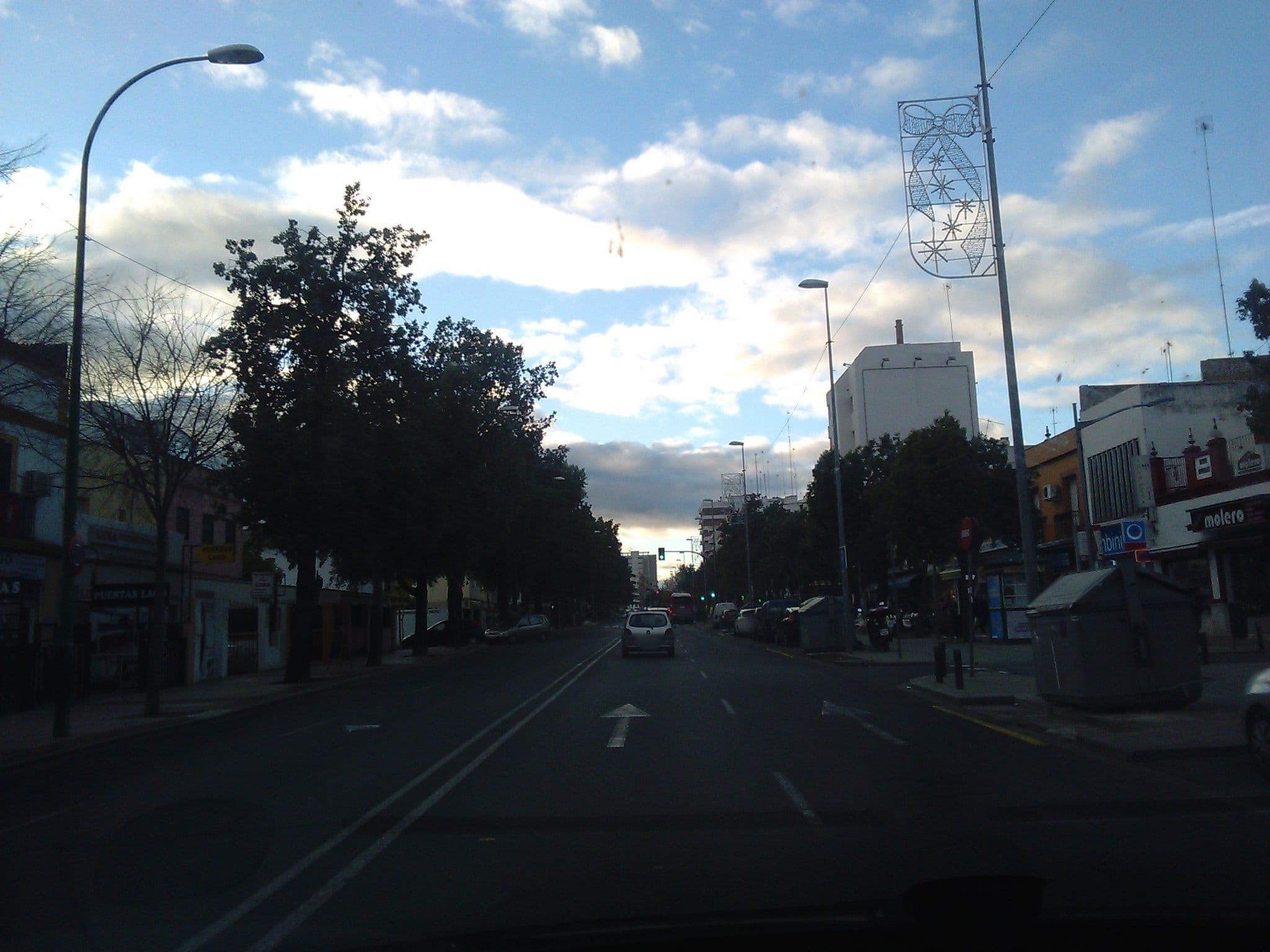 Street view near Habitacion Piso Compartido, Sevilla — © cristinadc (CC BY-SA · Mapillary)