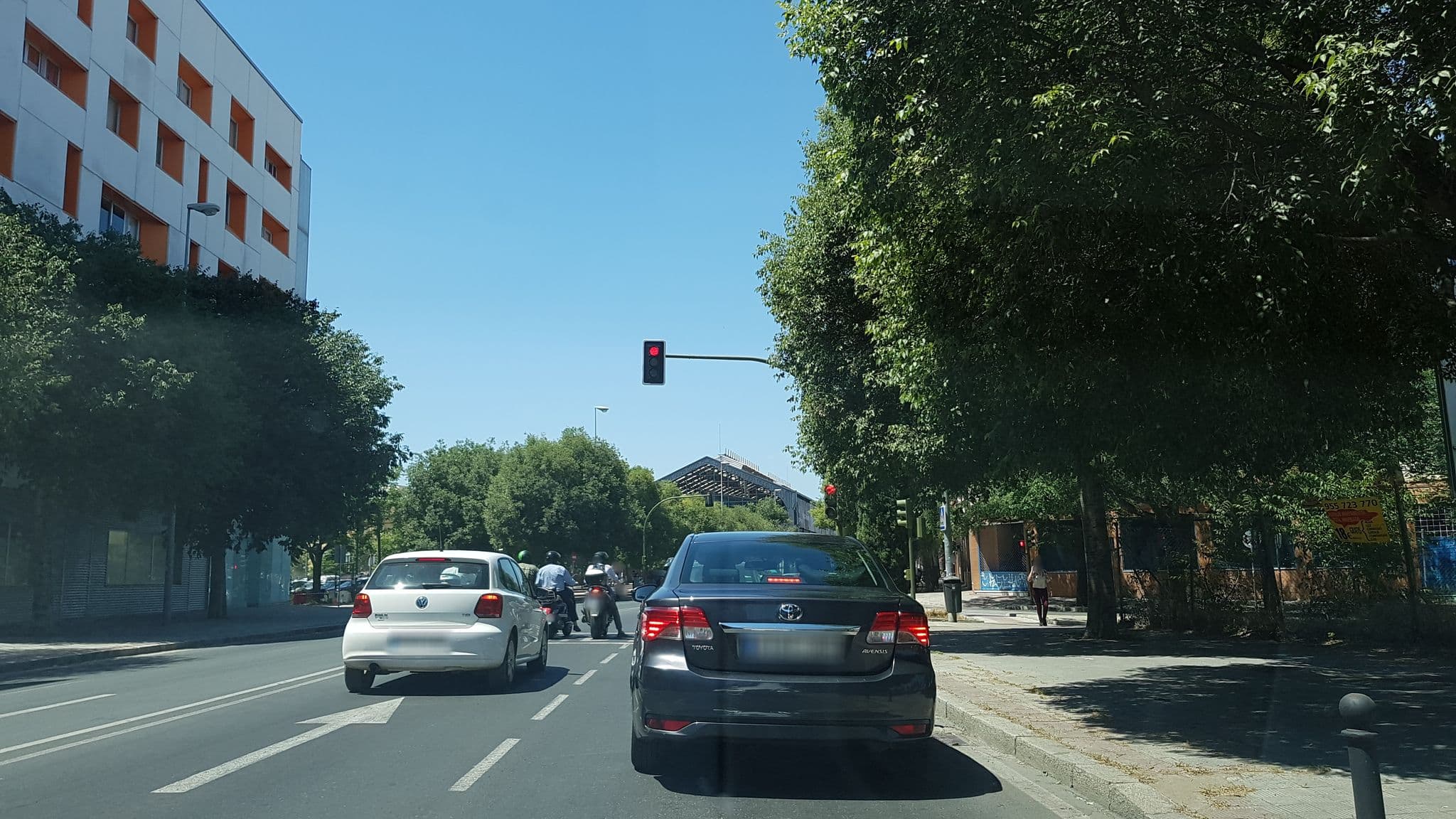 Street view near Swimming Pool, Sevilla — © agpericot (CC BY-SA · Mapillary)