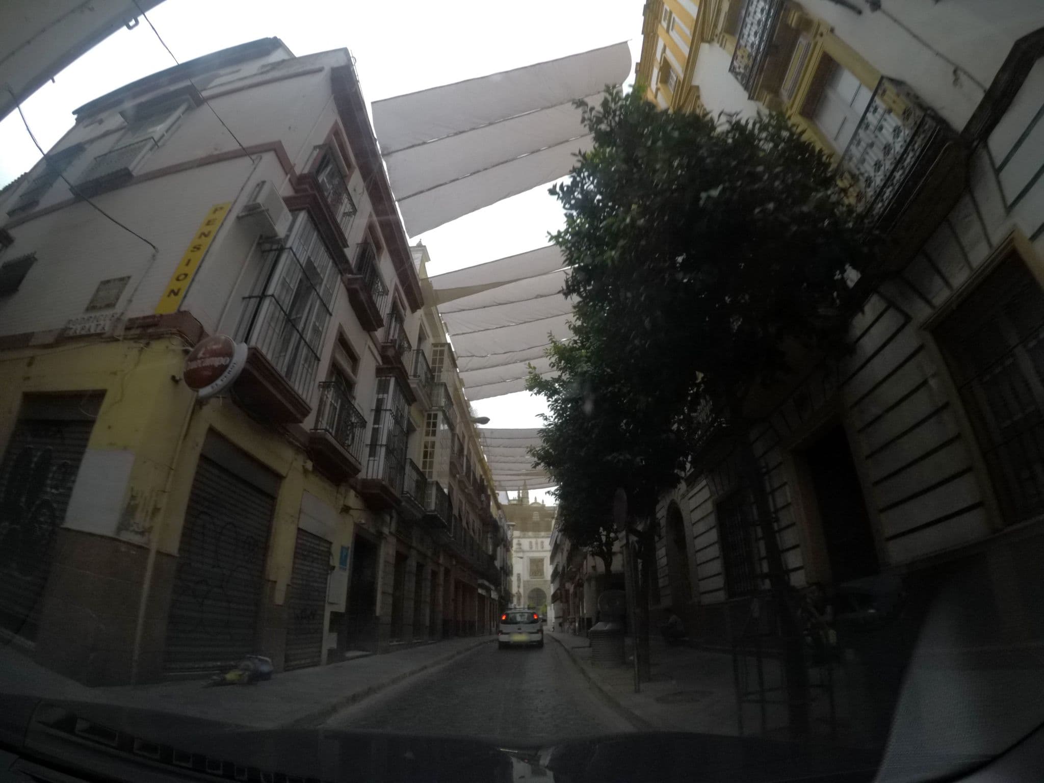 Street view near AQSevilla Apartments, Sevilla — © agamemnon (CC BY-SA · Mapillary)
