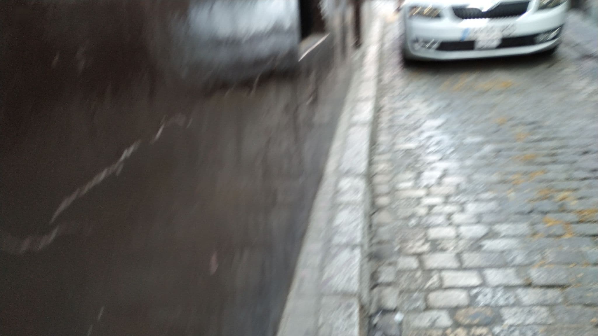 Street view near Green Apartments, Sevilla — © filohipo (CC BY-SA · Mapillary)