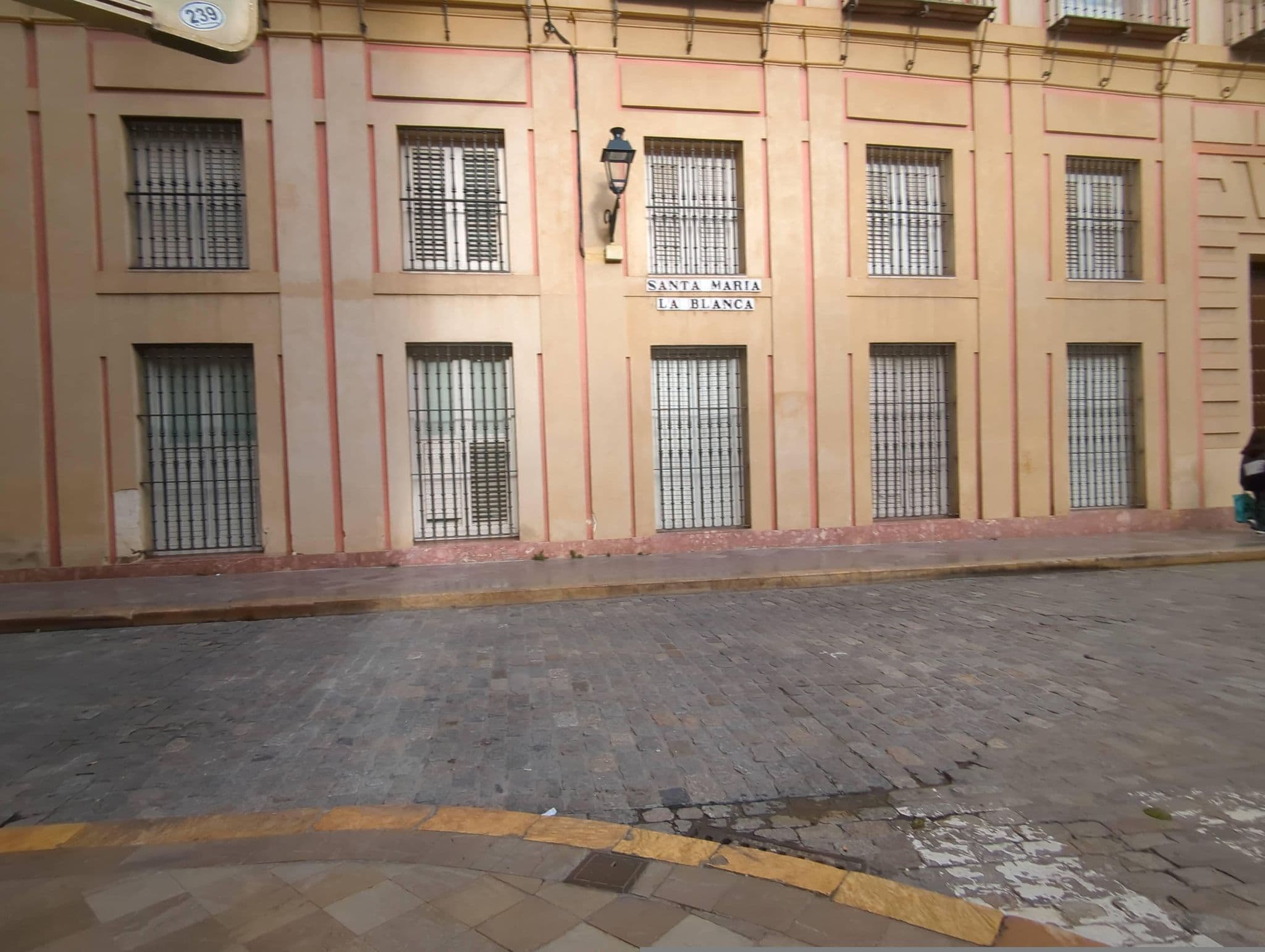 Street view near Sierra B&B, Sevilla — © miguel_andrade (CC BY-SA · Mapillary)