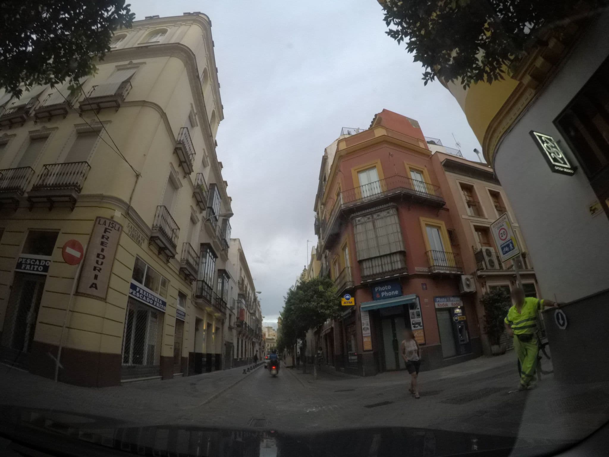 Street view near Appartement Carolina Y Javier, Sevilla — © agamemnon (CC BY-SA · Mapillary)