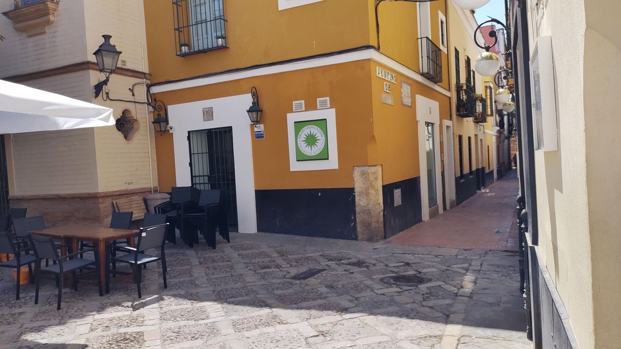 Street view near Radepa, Sevilla — © rsandu (CC BY-SA · Mapillary)