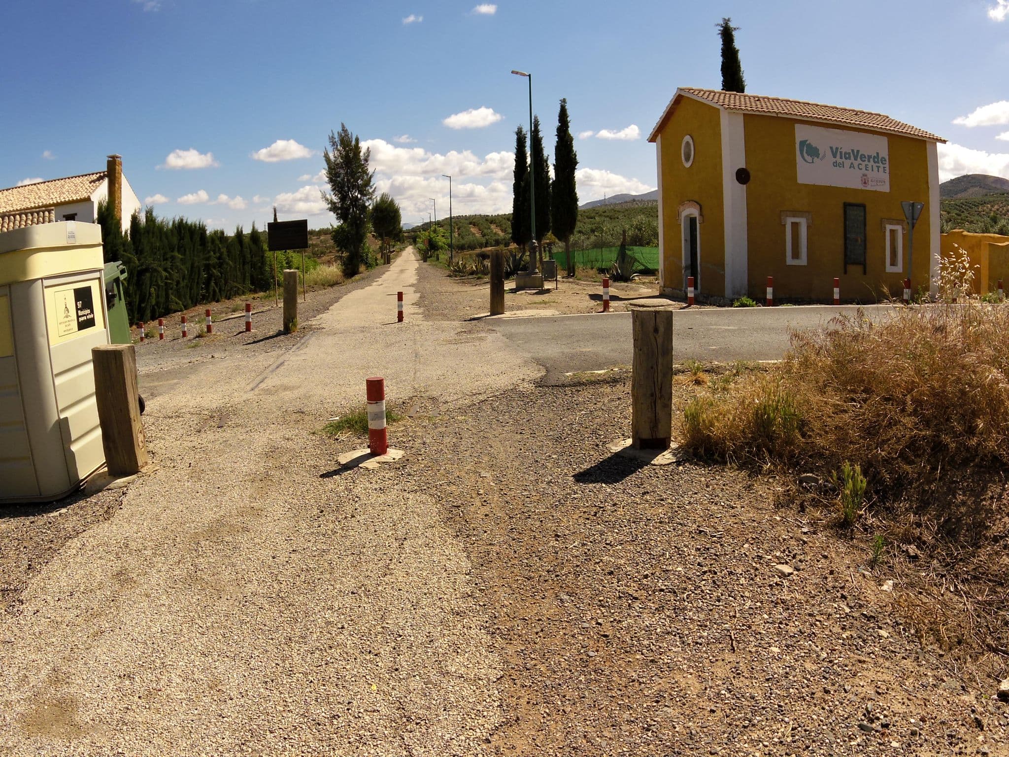 Street view near Apartamentos Rurales Via Verde Del Aceite, Alcaudete — © marczoutendijk (CC BY-SA · Mapillary)
