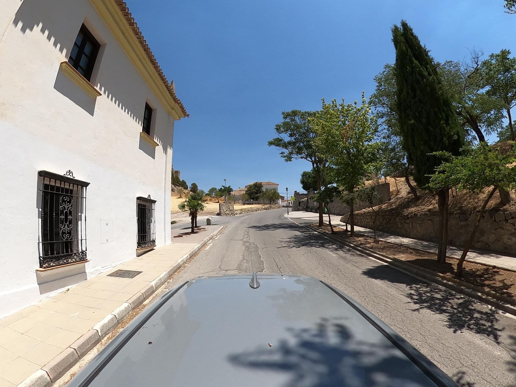 Street view near Hostal Rural Moclín, Moclín — © alvacmri (CC BY-SA · Mapillary)