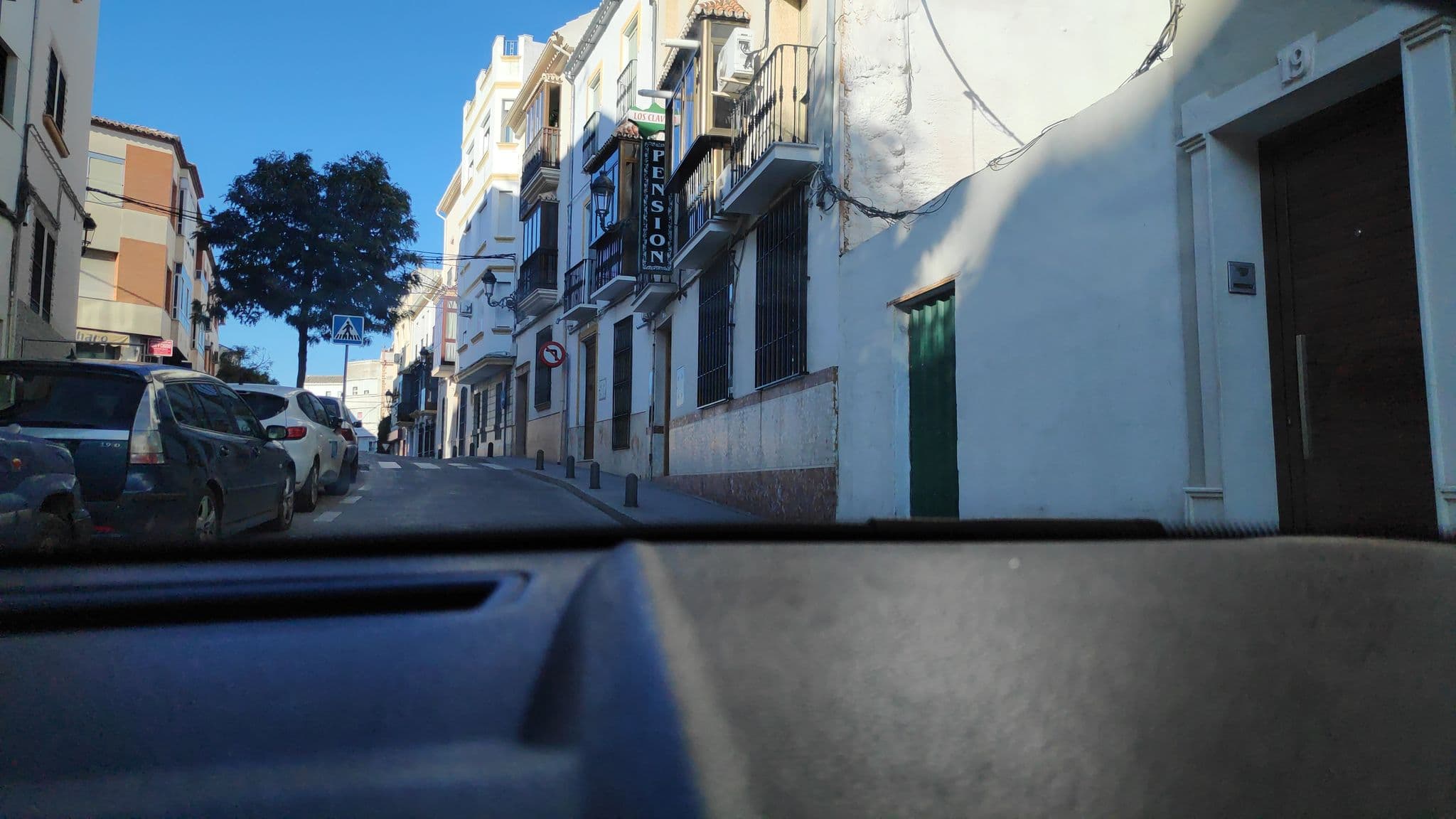 Street view near Hostal los Claveles, Baena — © juasmita (CC BY-SA · Mapillary)