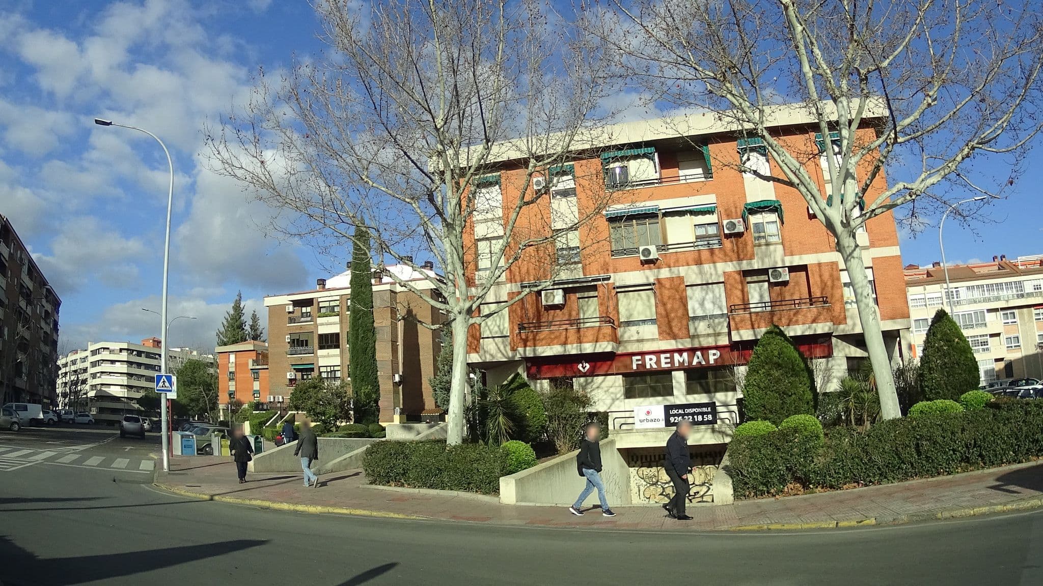 Street view near La Dehesa, Ciudad Real — © robertogeb (CC BY-SA · Mapillary)