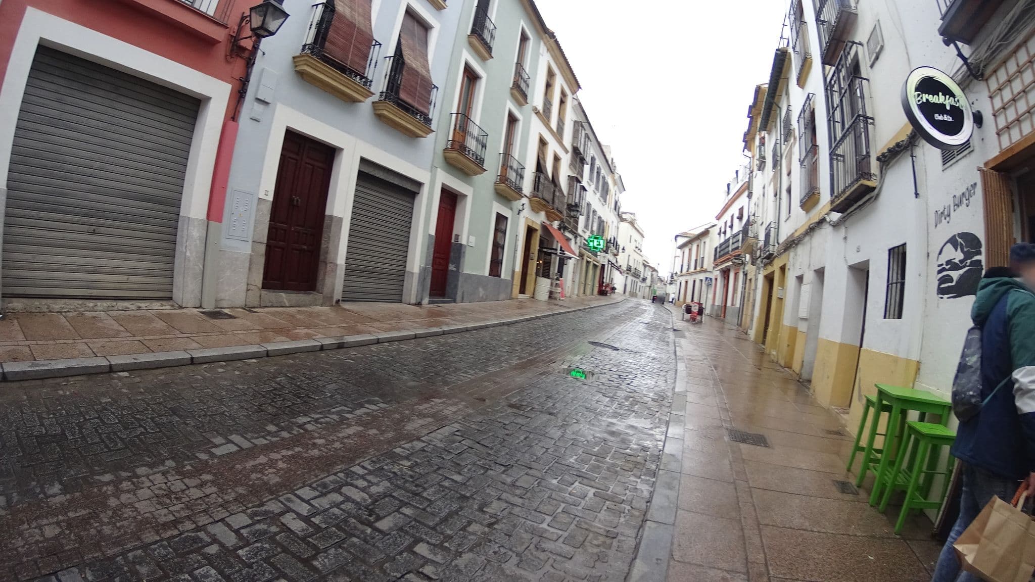 Street view near Hostal Pilar Del Potro, Córdoba — © robertogeb (CC BY-SA · Mapillary)
