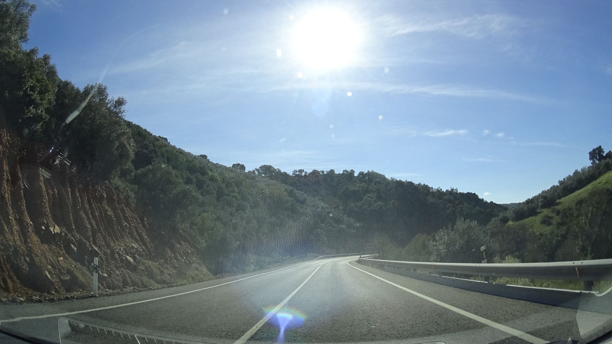 Street view near Aparatamentos rurales De marcos, Cardeña — © robertogeb (CC BY-SA · Mapillary)