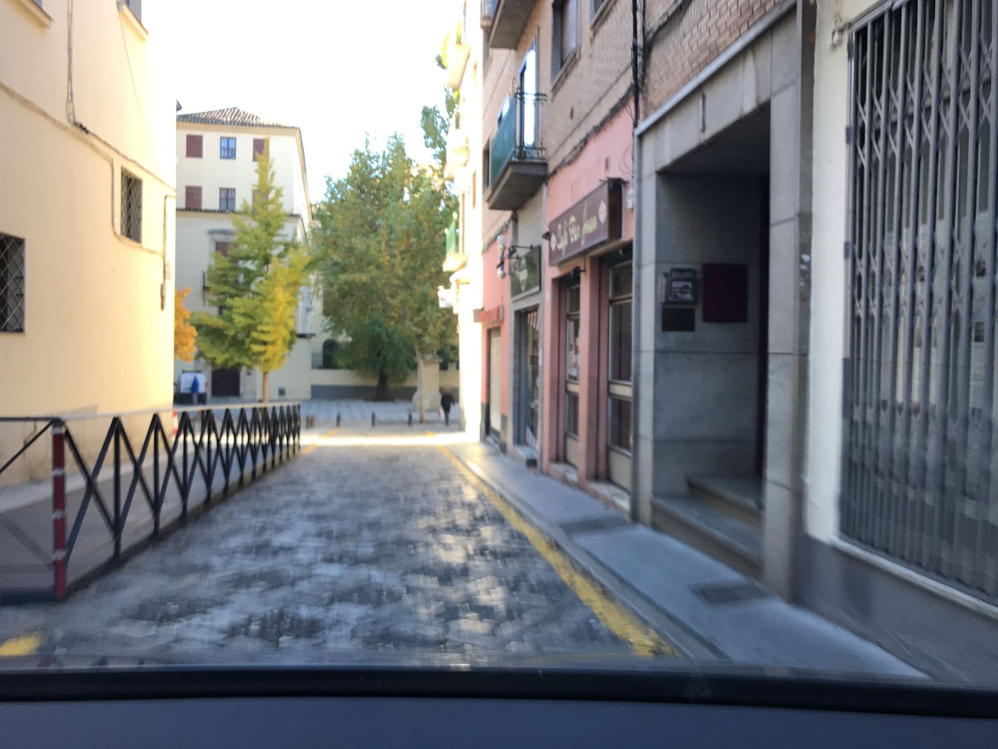 Street view near Room Mate Shalma Hotel Granada, Granada — © rainerup (CC BY-SA · Mapillary)