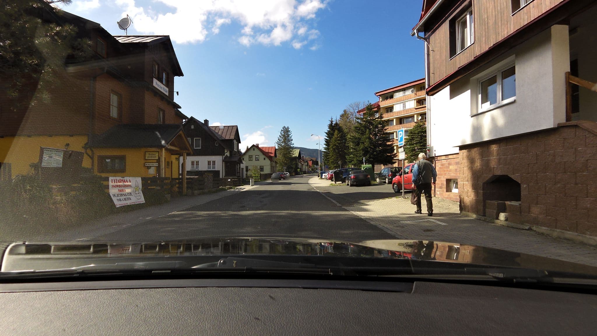 Street view near Penzion Habr, Železná Ruda — © czmrtn (CC BY-SA · Mapillary)