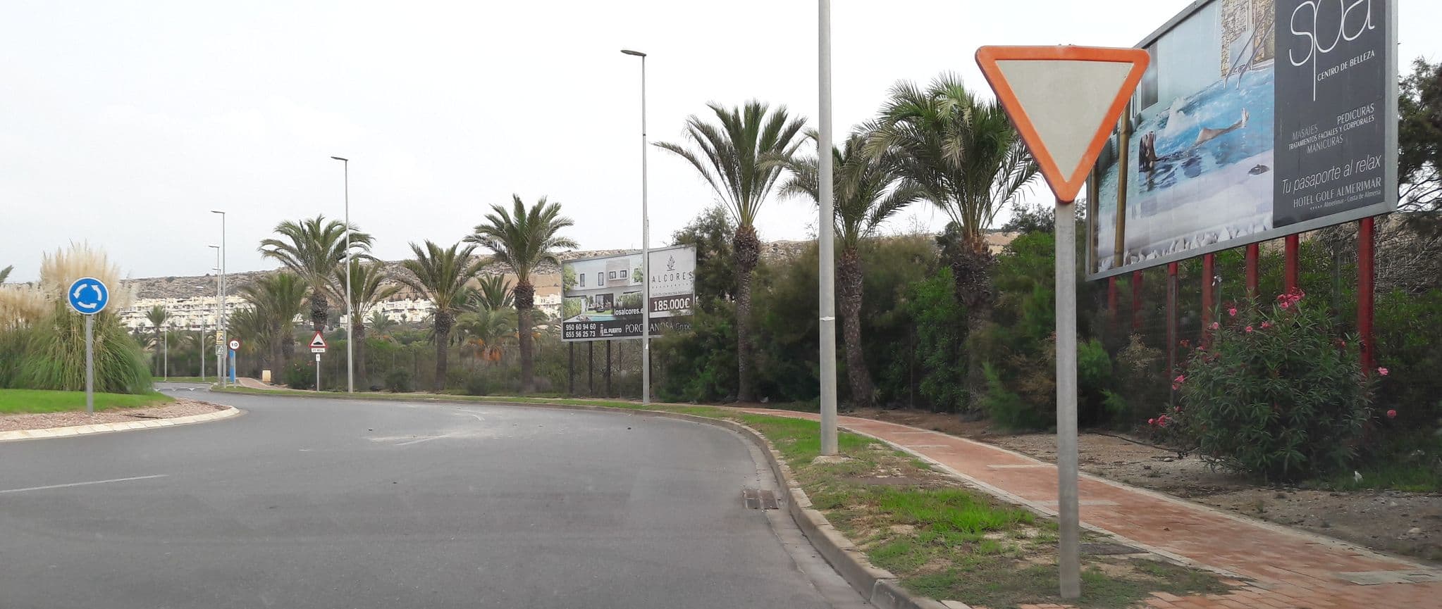 Street view near Maluin's suite, El Ejido — © teddy73 (CC BY-SA · Mapillary)