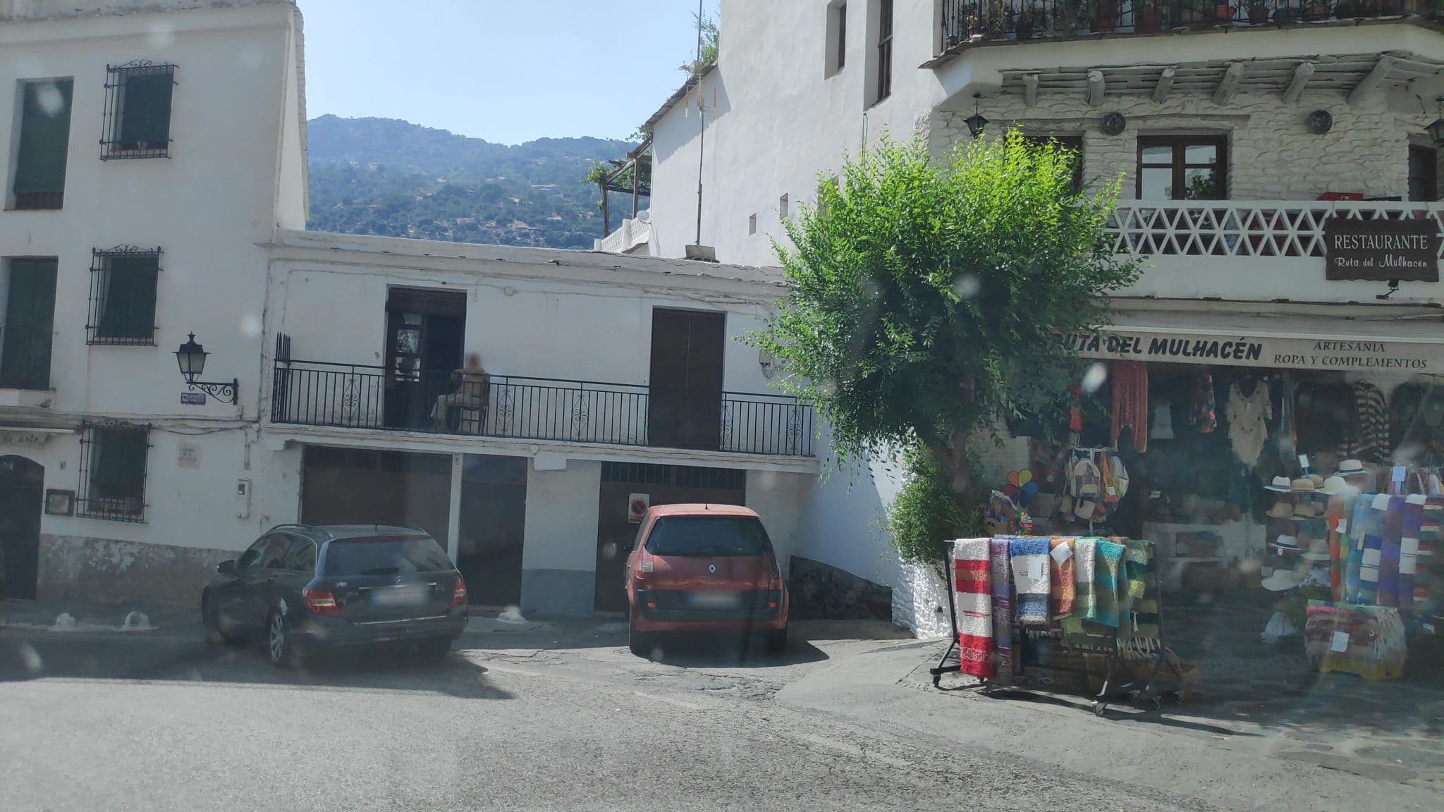 Street view near Hostal Pampaneira, Órgiva — © polkillas (CC BY-SA · Mapillary)