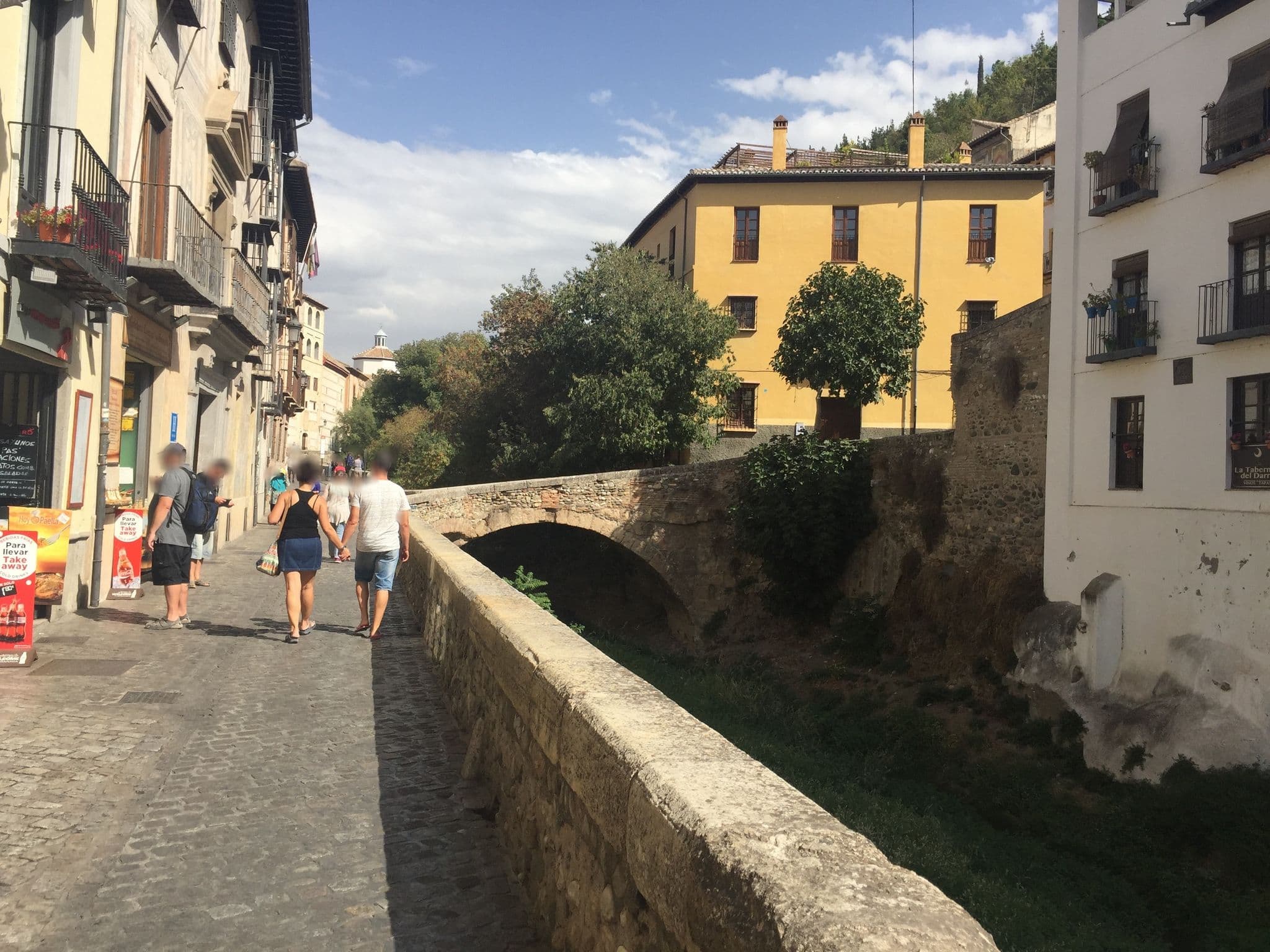 Street view near Administracion y gestion shine, Granada — © curt (CC BY-SA · Mapillary)