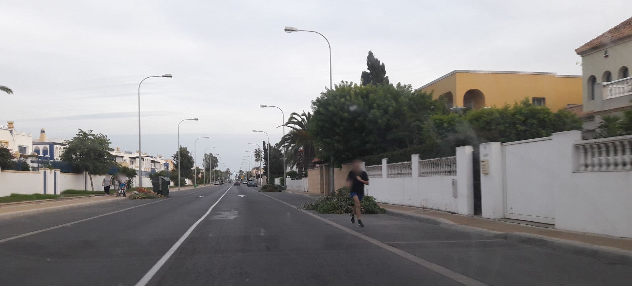 Street view near El Minarte, Roquetas de Mar — © teddy73 (CC BY-SA · Mapillary)