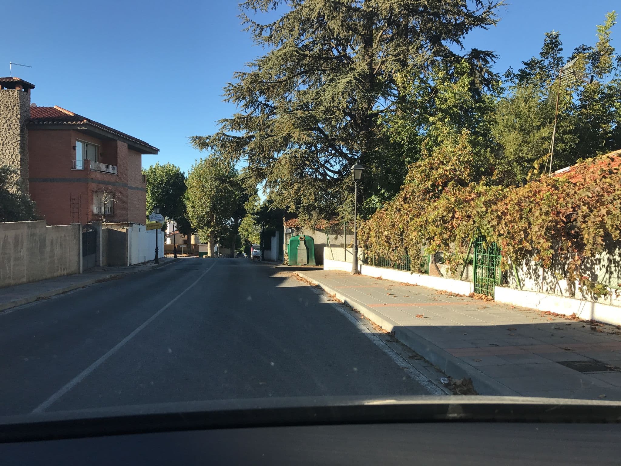 Street view near Miranevada, Alfacar — © rainerup (CC BY-SA · Mapillary)