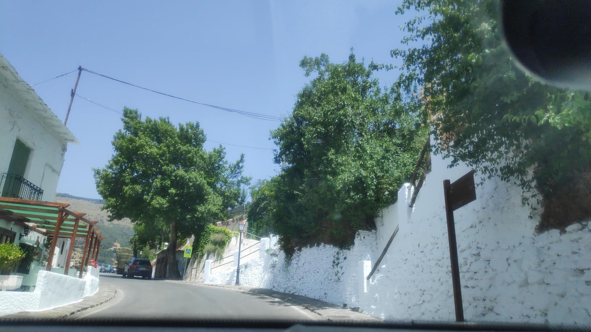 Street view near Apartamentos las Terrazas, Órgiva — © juasmita (CC BY-SA · Mapillary)
