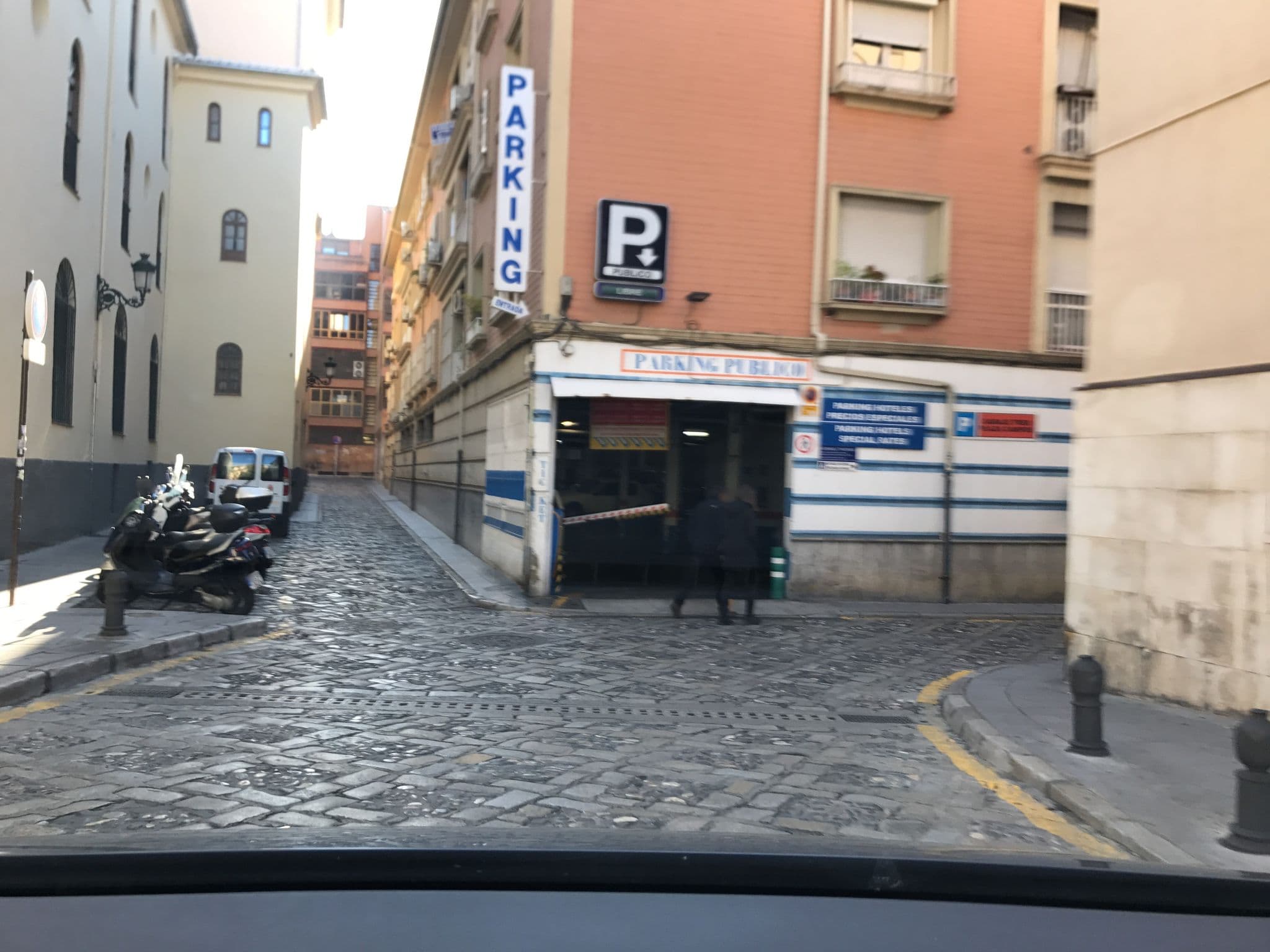 Street view near Hostal Lolita 4, Granada — © rainerup (CC BY-SA · Mapillary)