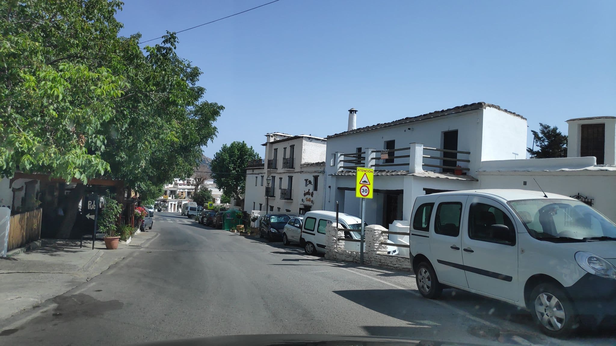 Street view near Alojamientos Rurales Beatriz, Órgiva — © polkillas (CC BY-SA · Mapillary)