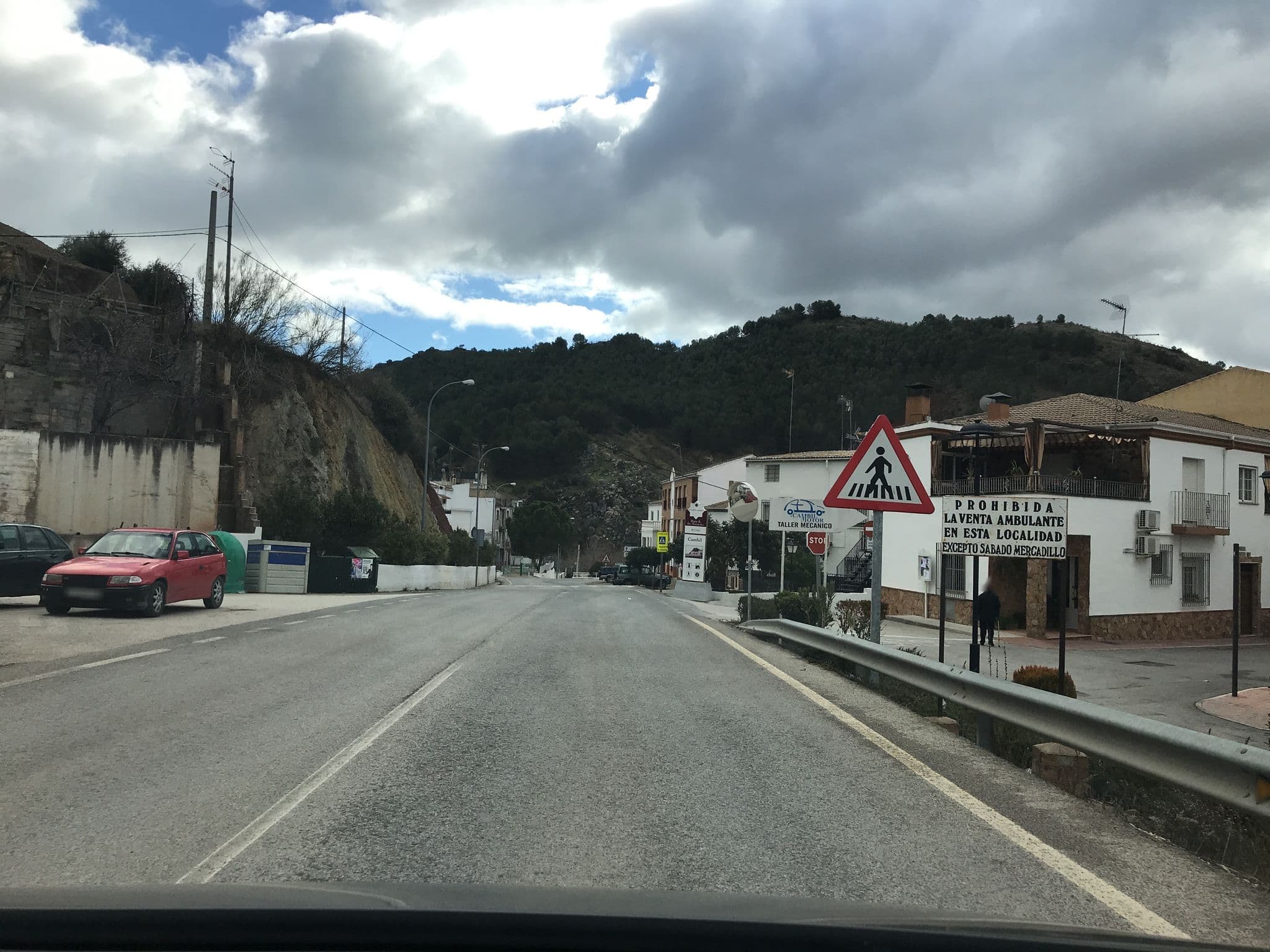Street view near Complejo Alcaidía de Mágina, Cambil — © rainerup (CC BY-SA · Mapillary)