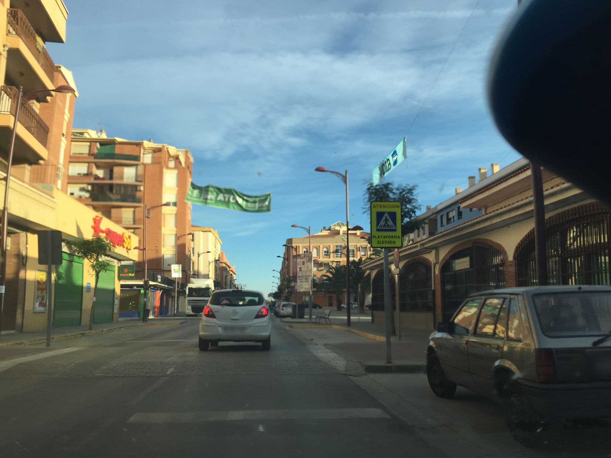 Street view near Hotel Cuevas Abuelo Ventura, Guadix — © ssnake (CC BY-SA · Mapillary)