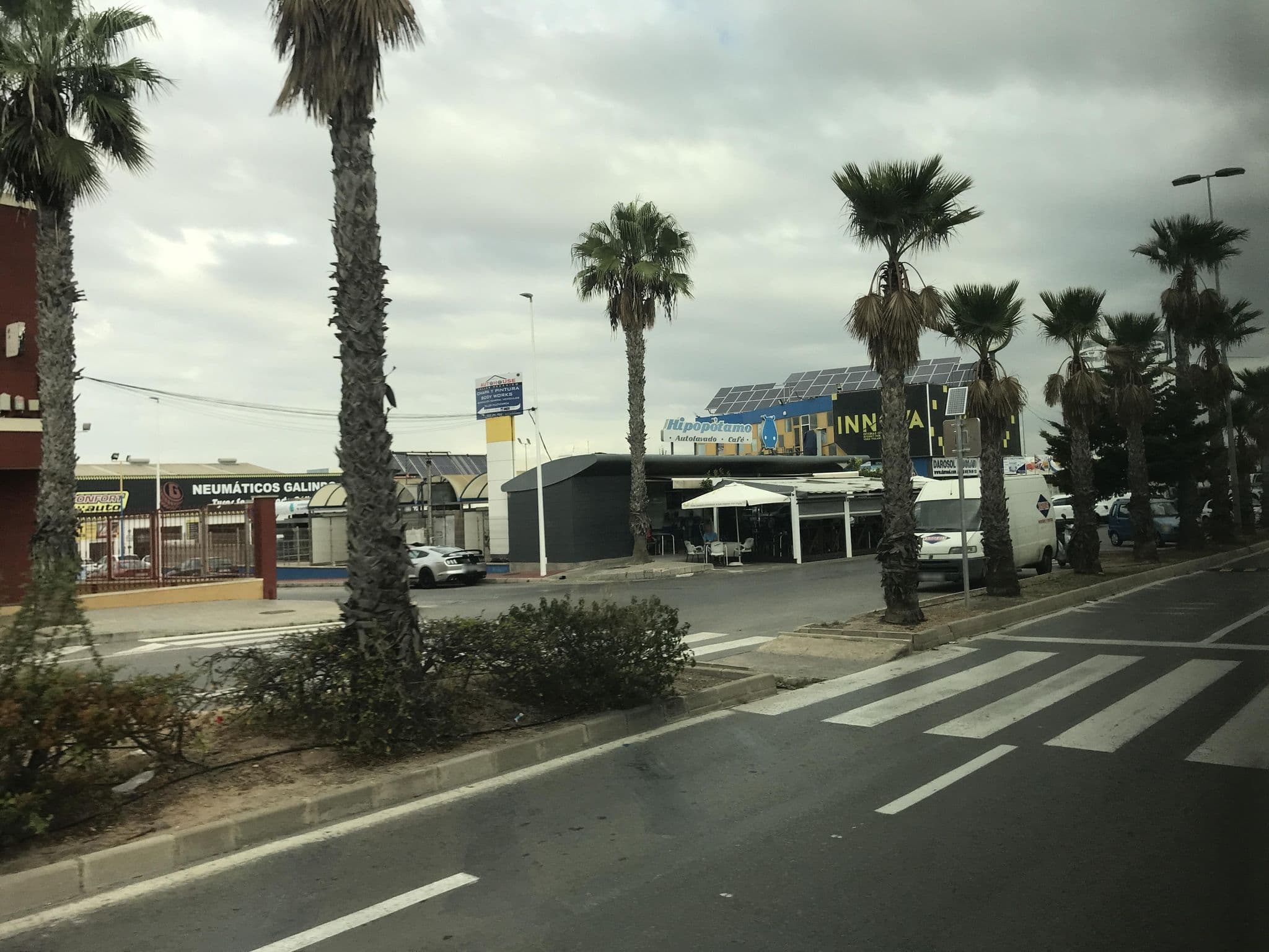 Street view near Suministros de Hosteleria Pina, Torrevieja — © miguel_andrade (CC BY-SA · Mapillary)