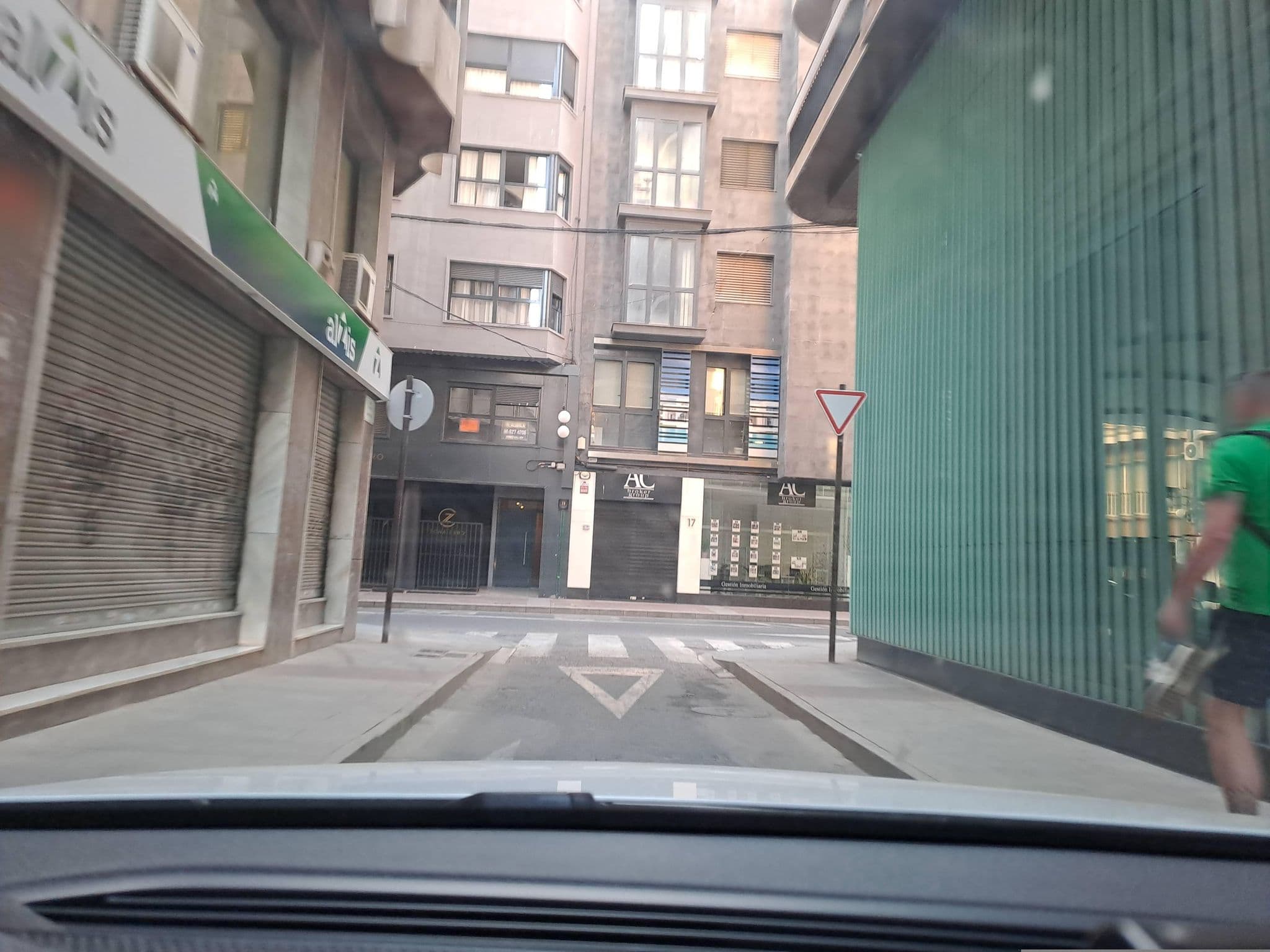 Street view near Troquelados Juma, Elche — © normanm (CC BY-SA · Mapillary)