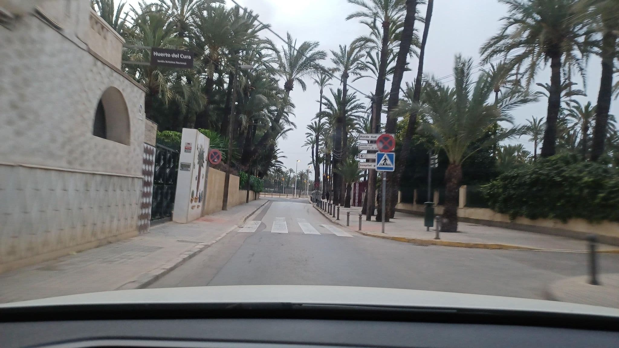 Street view near Palmhotel, Elche — © normanm (CC BY-SA · Mapillary)