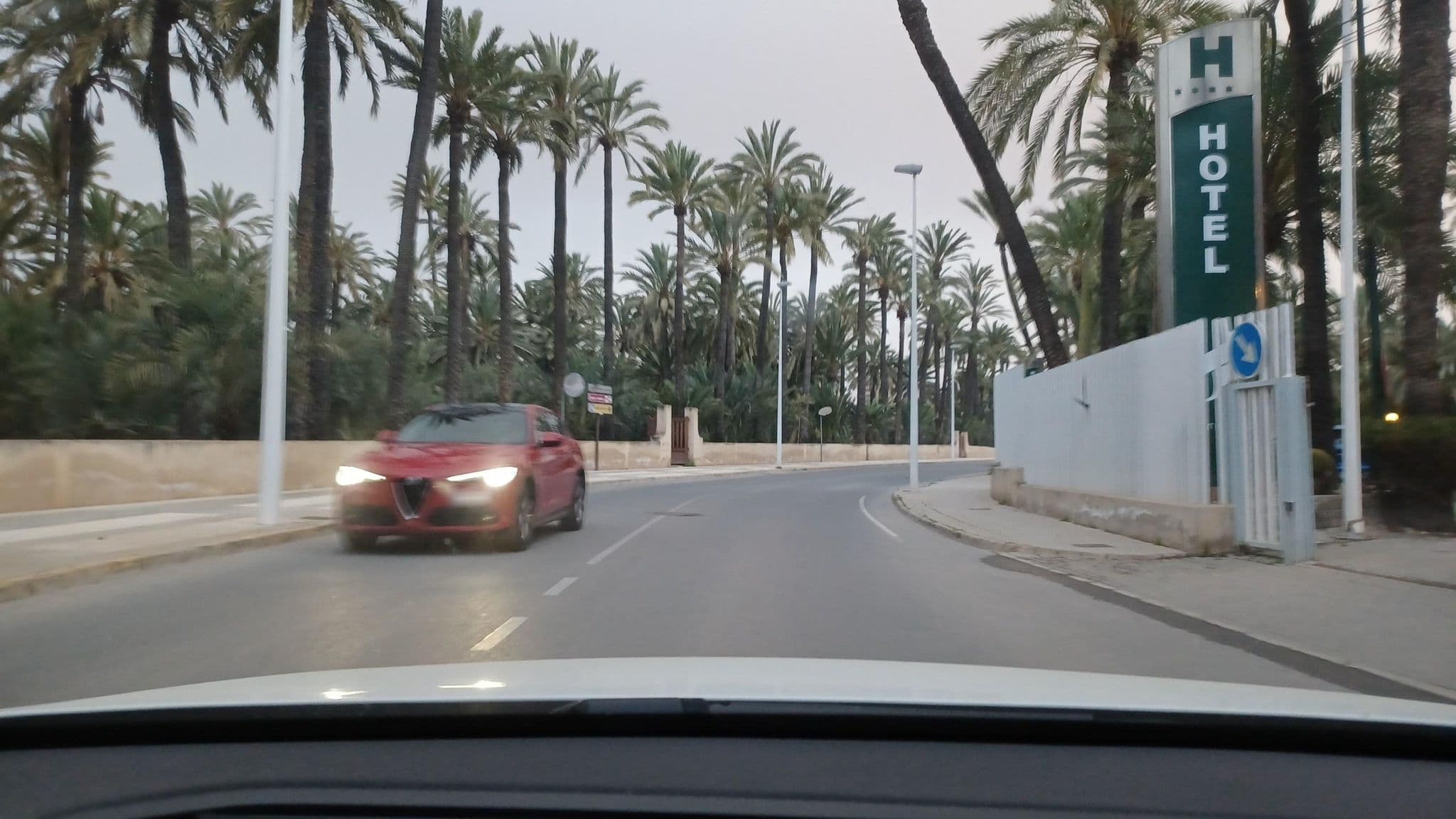 Street view near Hotel Milenio, Elche — © normanm (CC BY-SA · Mapillary)