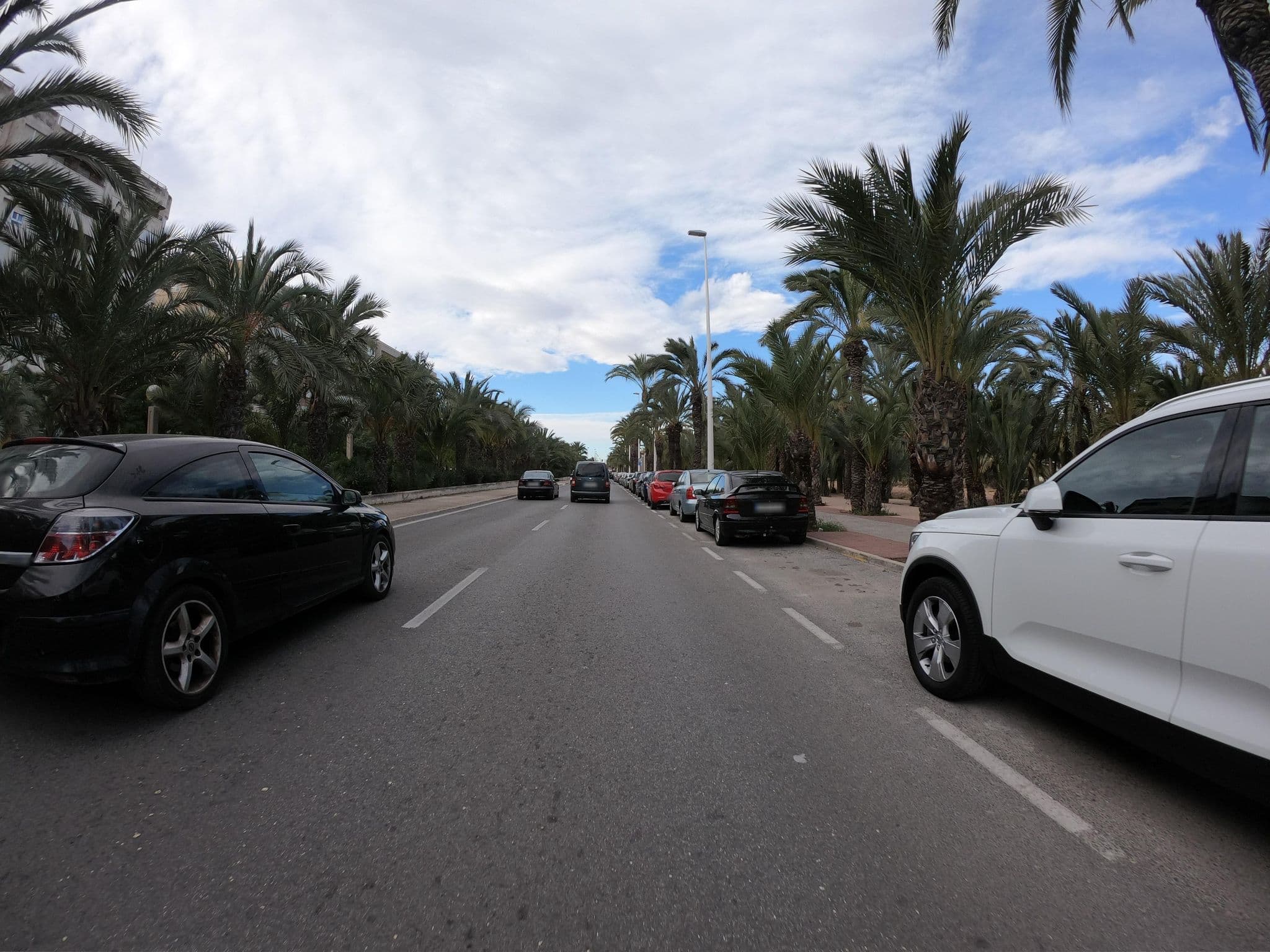Street view near Ducha, Elche — © joostjakob (CC BY-SA · Mapillary)