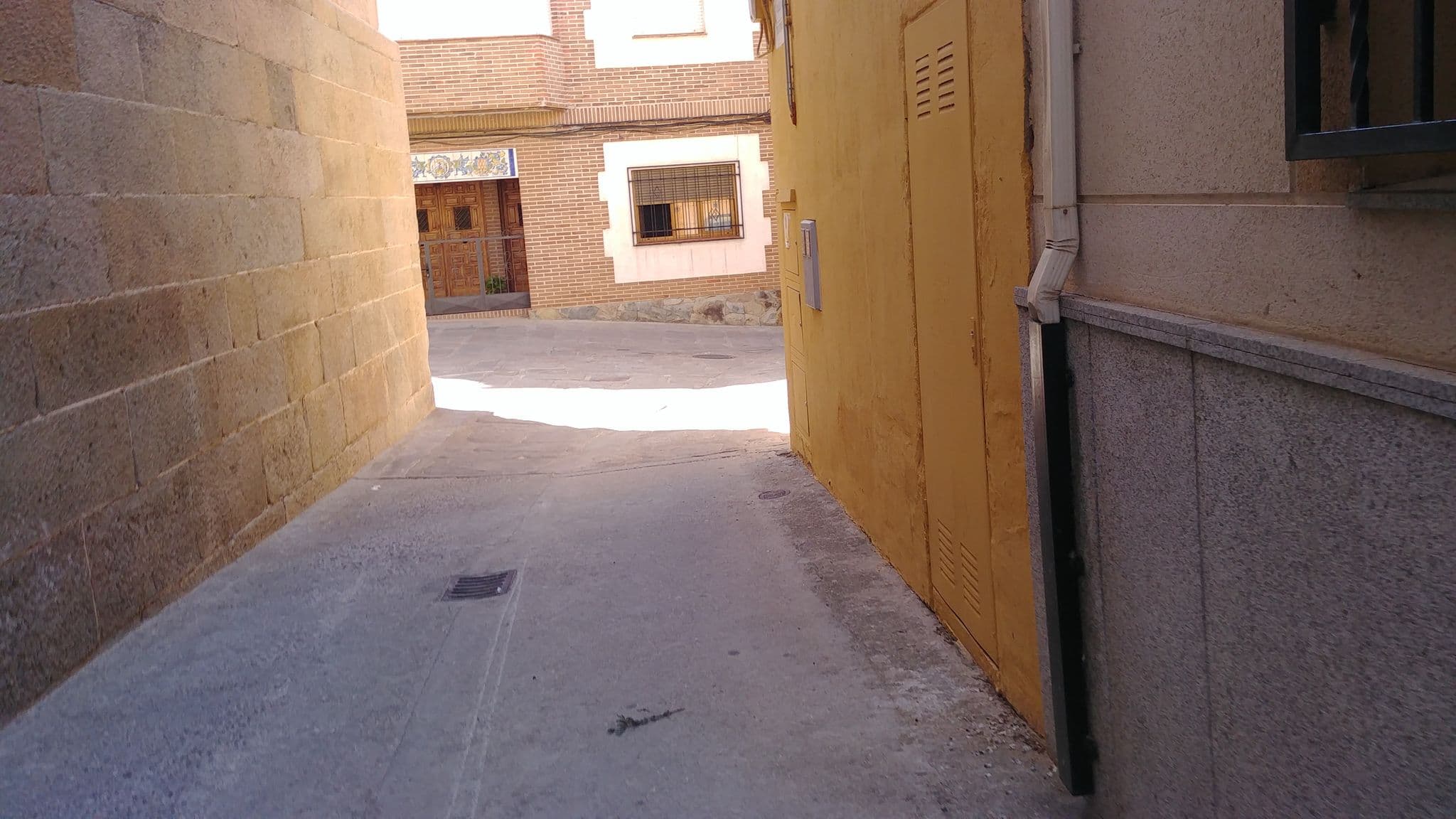 Street view near Casa Rural Infante Don Juan Oropesa, Oropesa — © multimodaal (CC BY-SA · Mapillary)