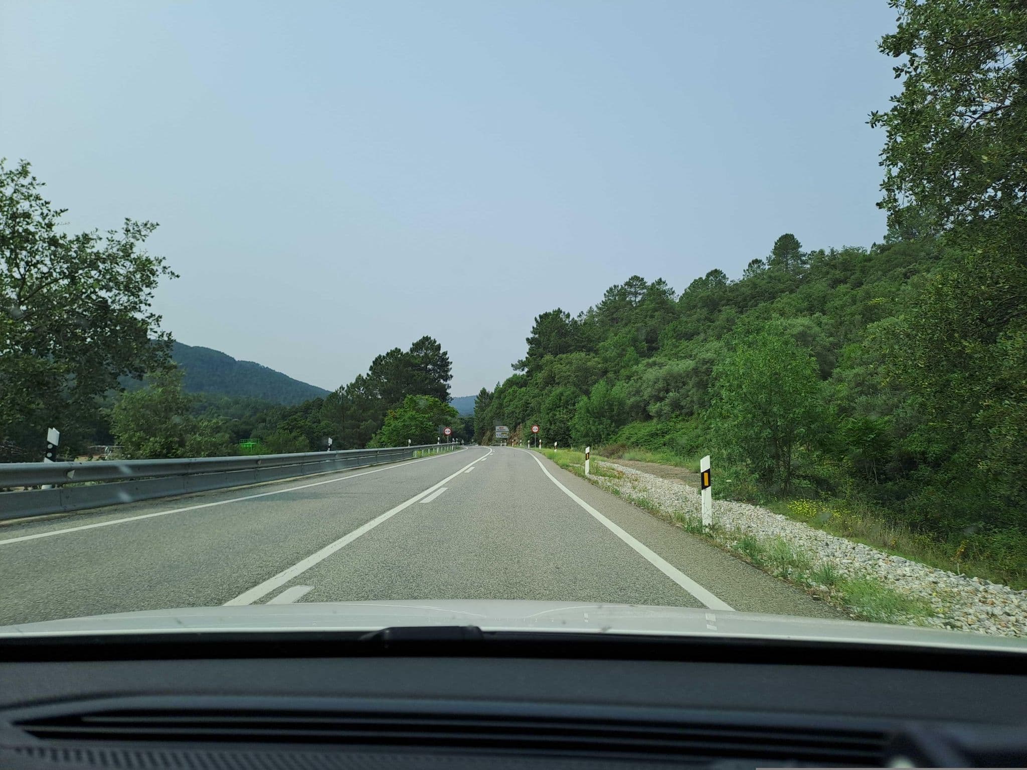 Street view near HOTEL MARJI restaurante, Mombeltrán — © normanm (CC BY-SA · Mapillary)