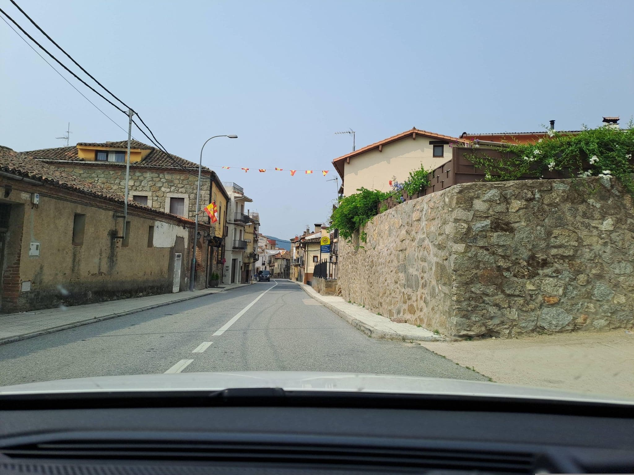 Street view near Casa Riata, Mombeltrán — © normanm (CC BY-SA · Mapillary)