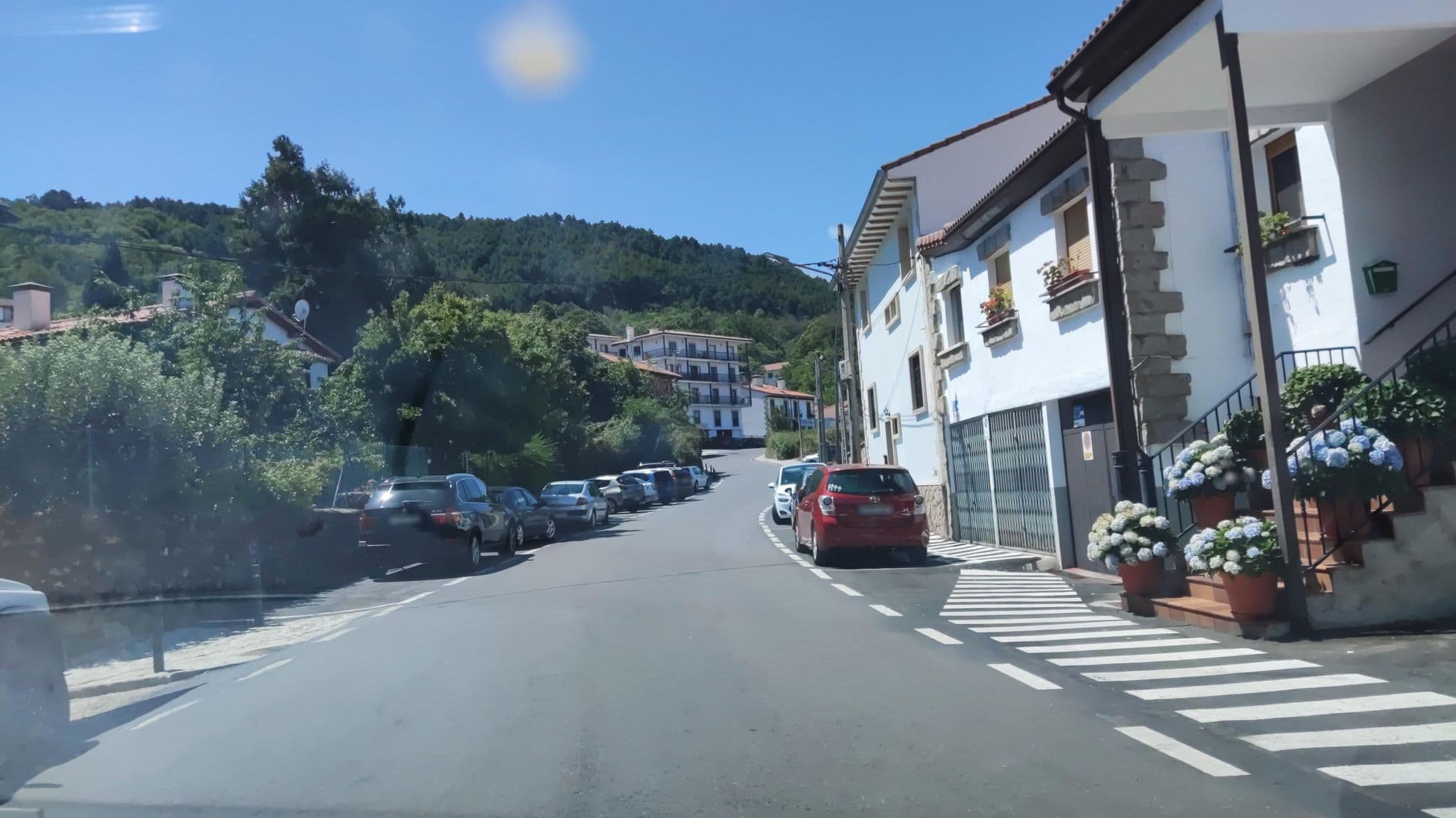 Street view near Casa Rural la Antigua Tahona, Candelario — © sanchi (CC BY-SA · Mapillary)
