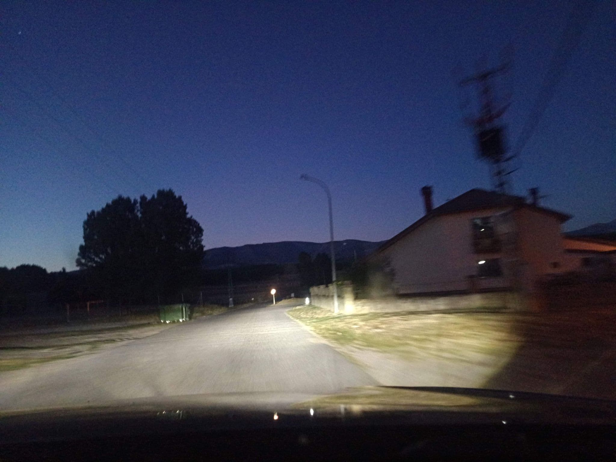 Street view near El Sobrao, Mombeltrán — © toniserra (CC BY-SA · Mapillary)