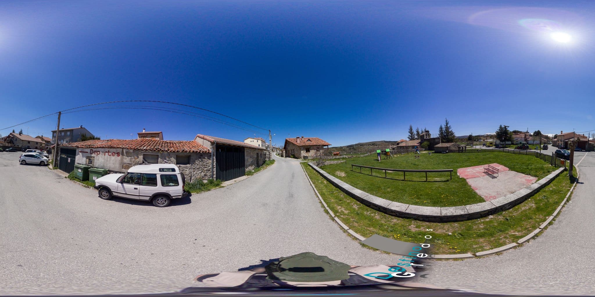 Street view near Casa rural Tio Primitivo, Mombeltrán — © mcd3 (CC BY-SA · Mapillary)