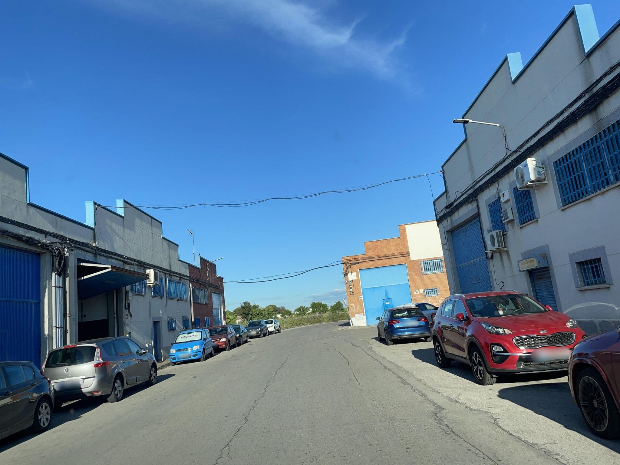 Street view near Hostelfri, Fuenlabrada — © seraq (CC BY-SA · Mapillary)