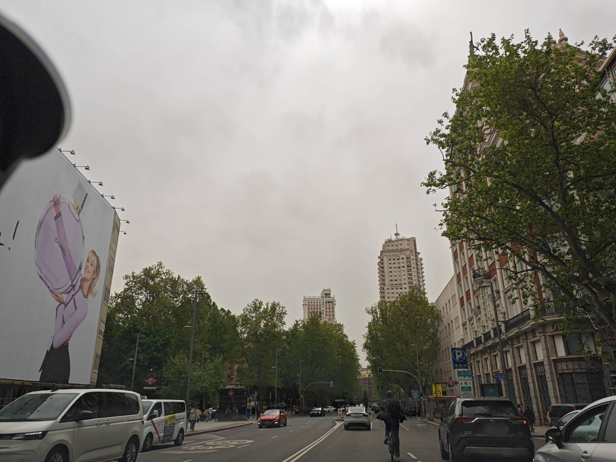 Street view near Sol Melia Vacation Club, Argüelles — © polkillas (CC BY-SA · Mapillary)