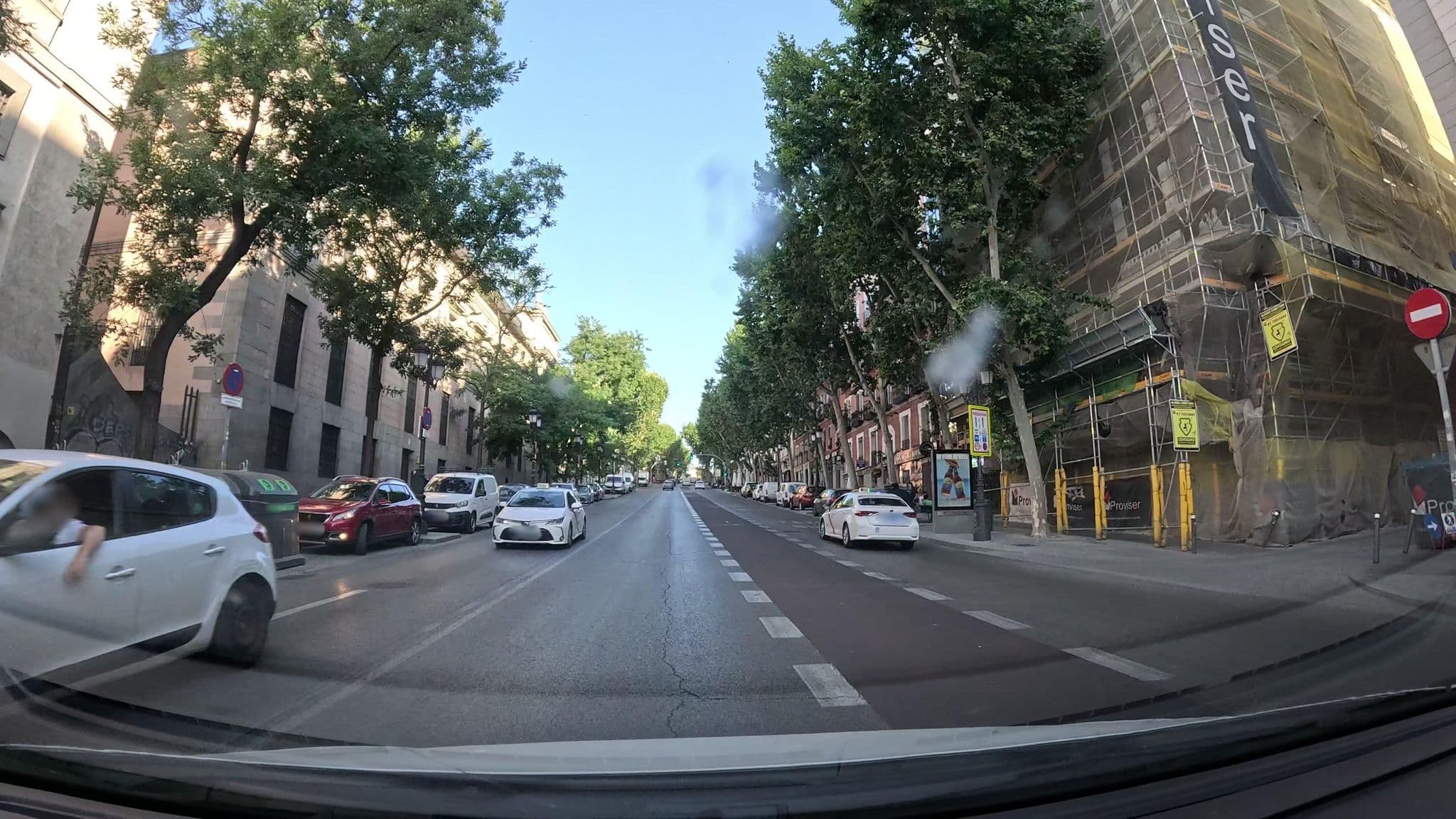 Street view near Husa Mercátor, Lavapiés — © Ralvar (CC BY-SA · Mapillary)