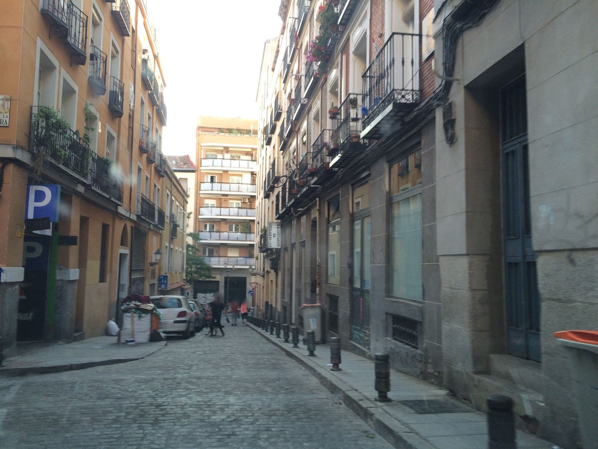 Street view near Apartanentos Esperanza Lavapies, Embajadores — © radnaj (CC BY-SA · Mapillary)