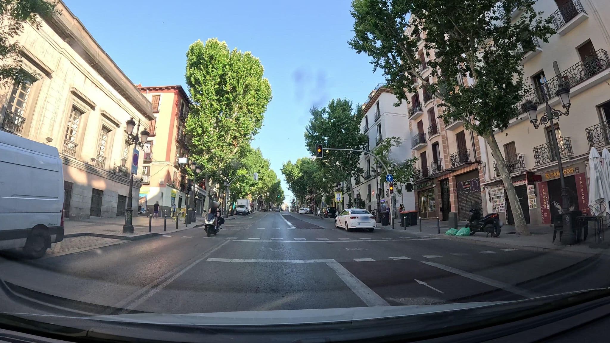 Street view near La Casa del Medico, Lavapiés — © Ralvar (CC BY-SA · Mapillary)