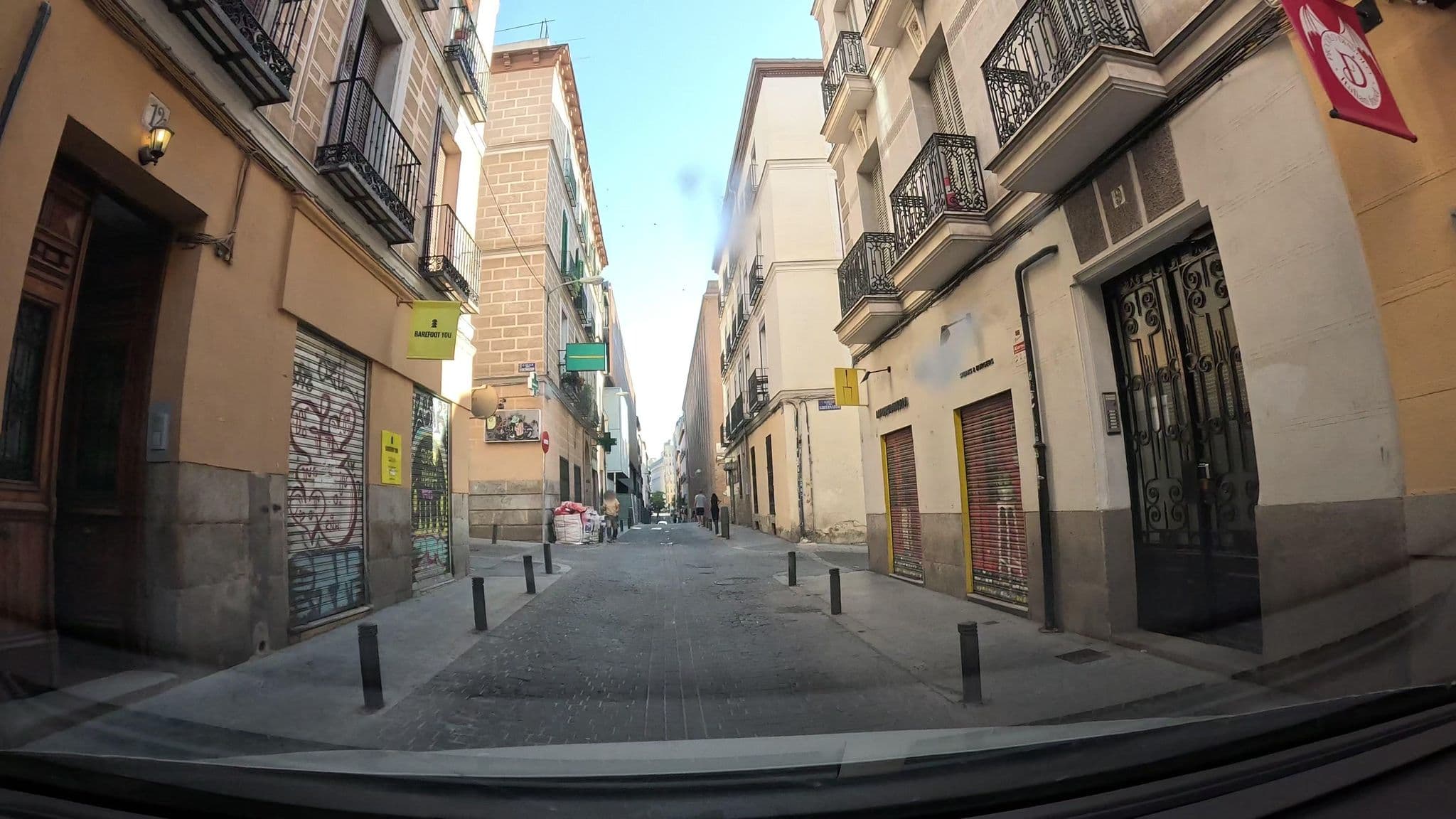 Street view near Family Apartment Gobernador, Las Cortes — © Ralvar (CC BY-SA · Mapillary)