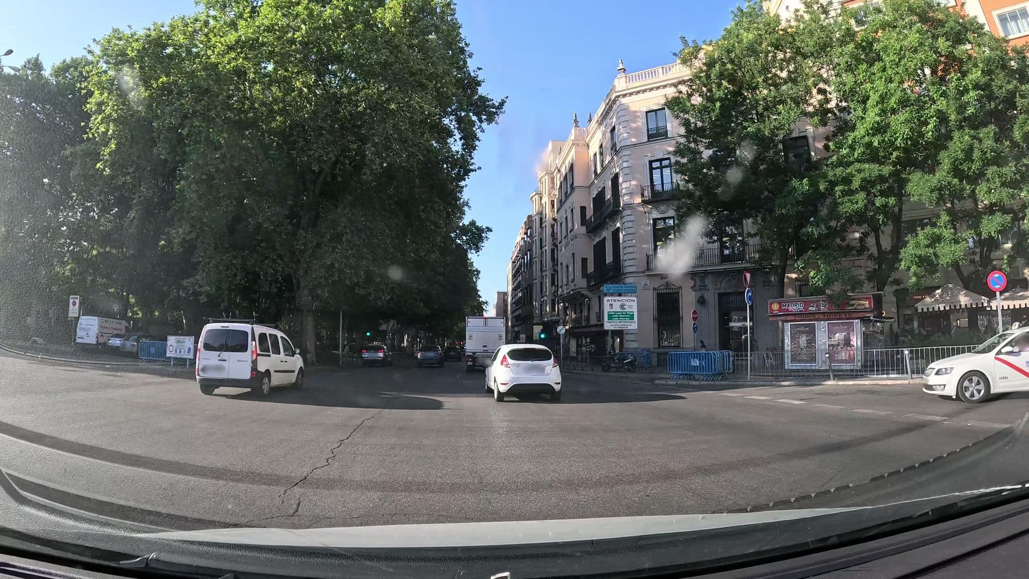 Street view near Gran Hotel Canarias, Las Cortes — © Ralvar (CC BY-SA · Mapillary)