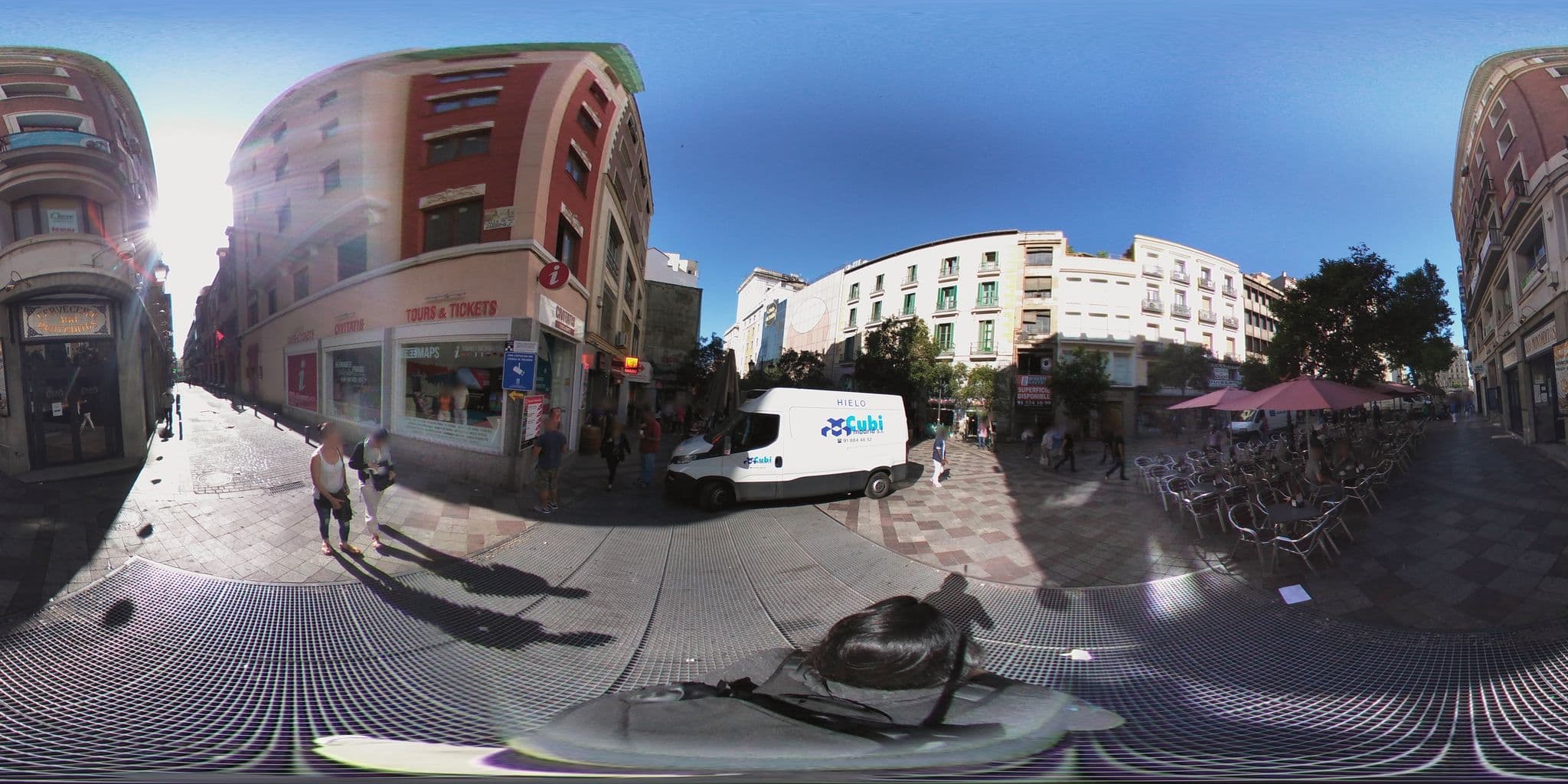 Street view near Gran Vía Sol Montera Parking gratis, Madrid Centro — © ccossio (CC BY-SA · Mapillary)