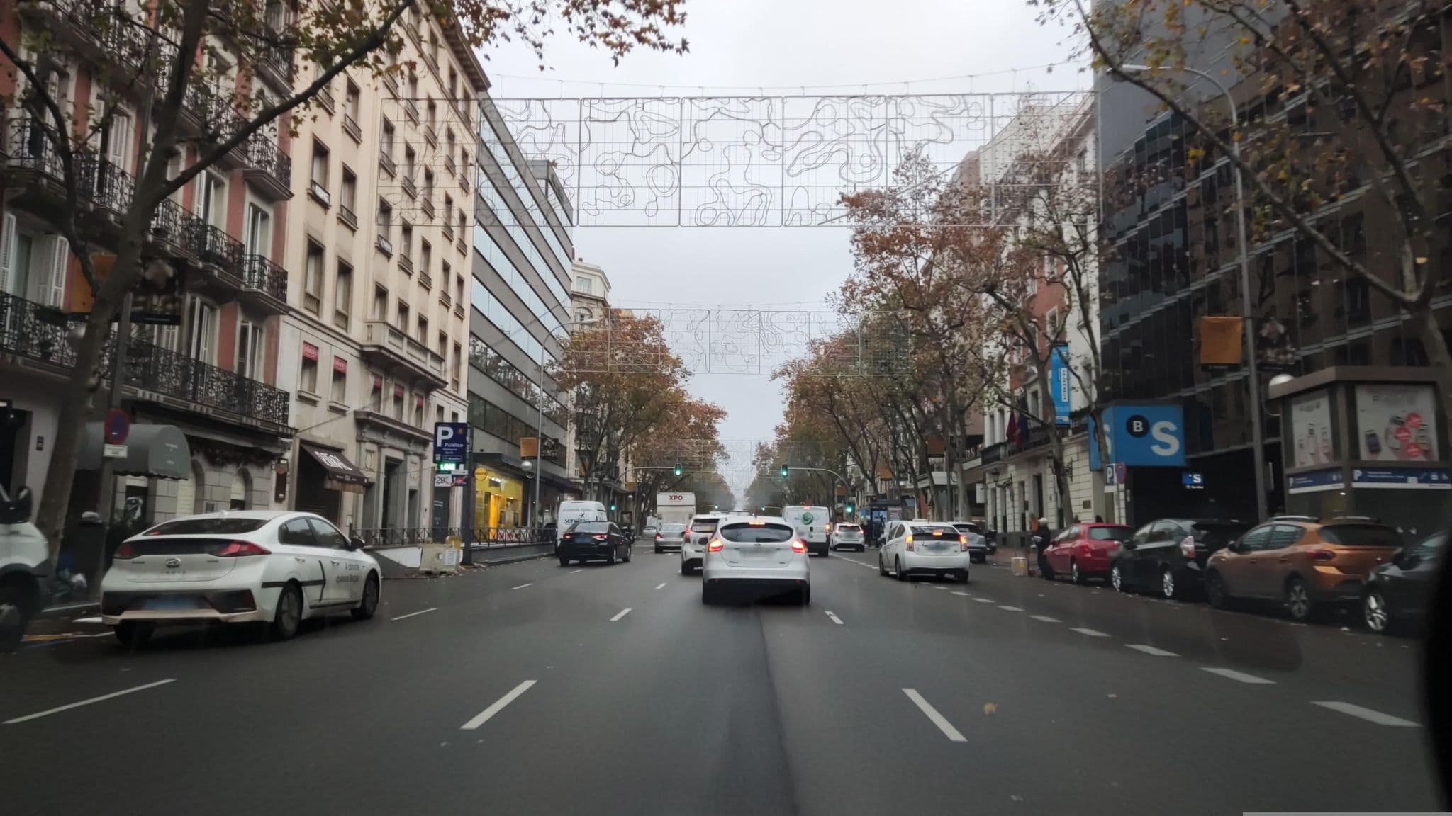 Street view near Hostal Residencia Don Diego Madrid, Recoletos — © polkillas (CC BY-SA · Mapillary)